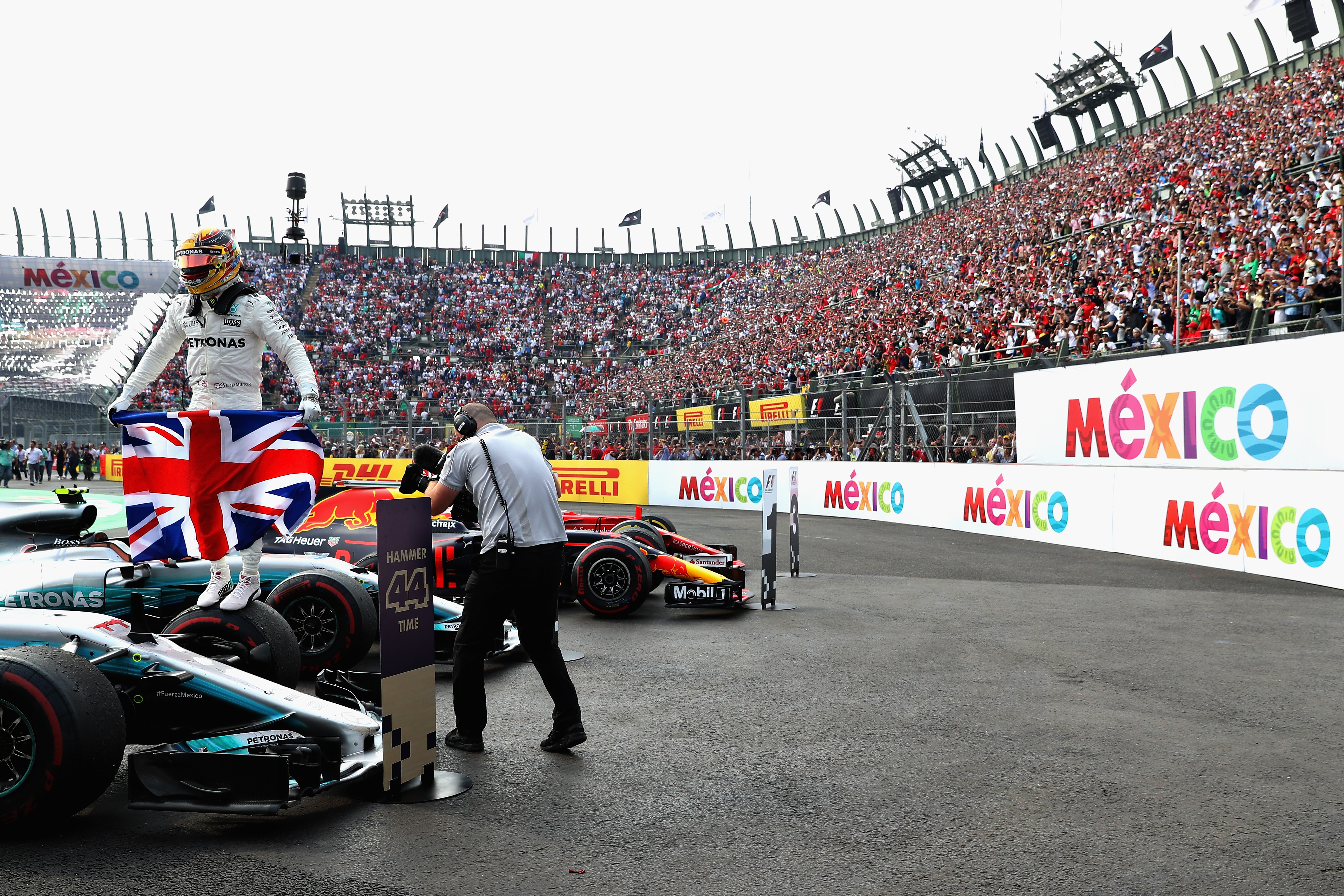 Lewis Hamilton negyedszer is a Forma-1 világbajnoka