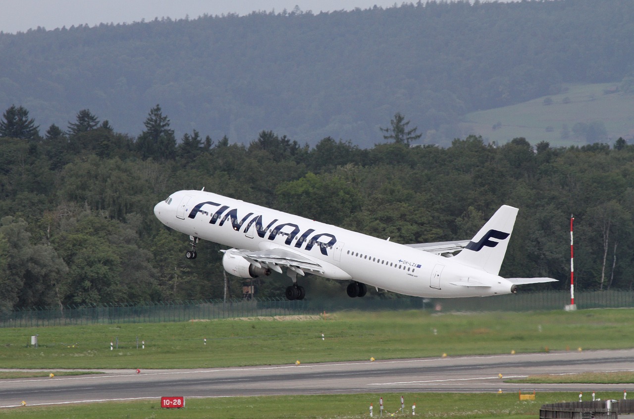 Lasjtromozza a Finnair, hány kiló az utas: soványaknak olcsóbb lesz az utazás?