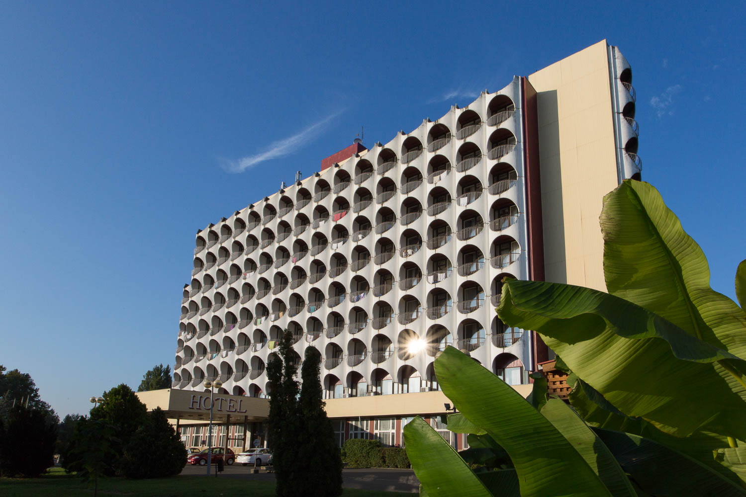Bezárt a legendás siófoki Hotel Ezüstpart