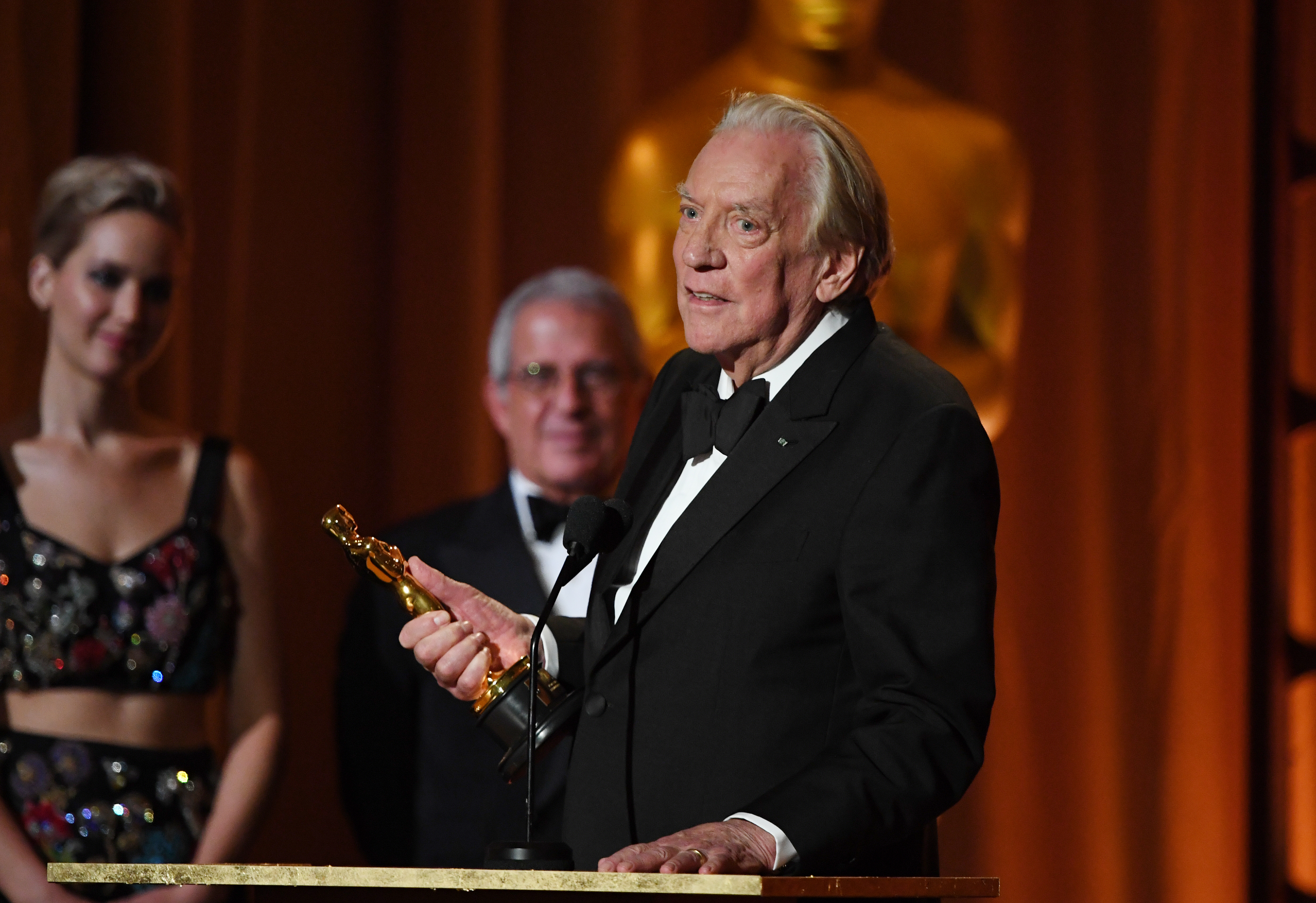 Életművéért kapott Oscar-díjat Donald Sutherland