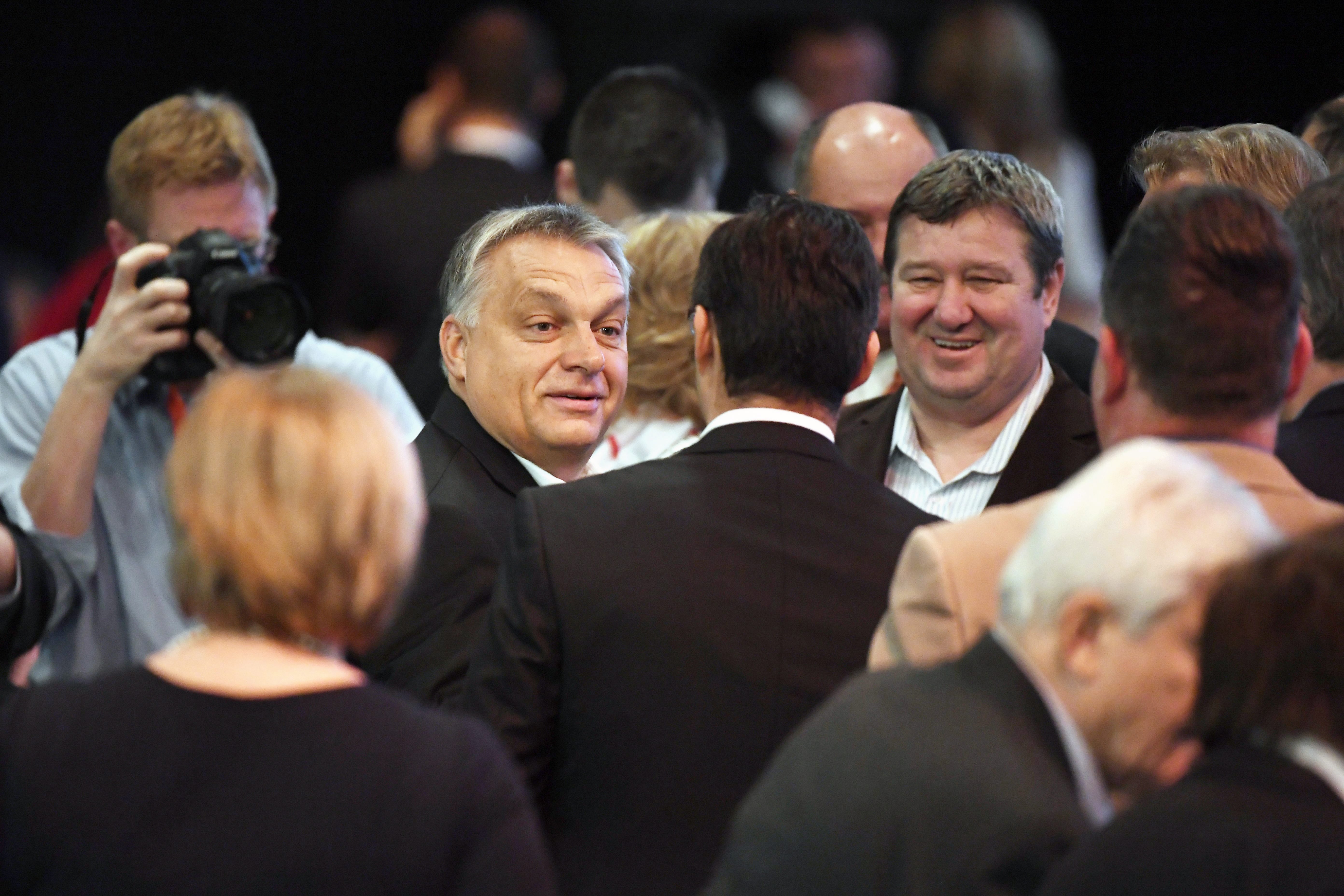 rbán Viktor miniszterelnök, a Fidesz elnöke és Tállai András, a Nemzetgazdasági Minisztérium parlamenti államtitkára