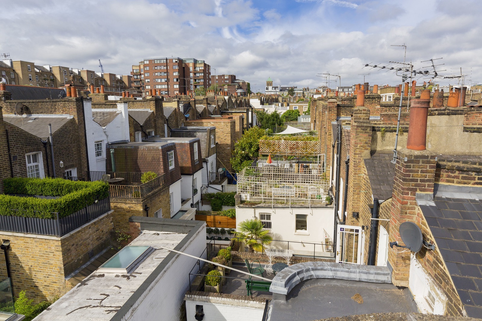 Londonban tetőbeépítéssel oldanák meg az ingatlanválságot