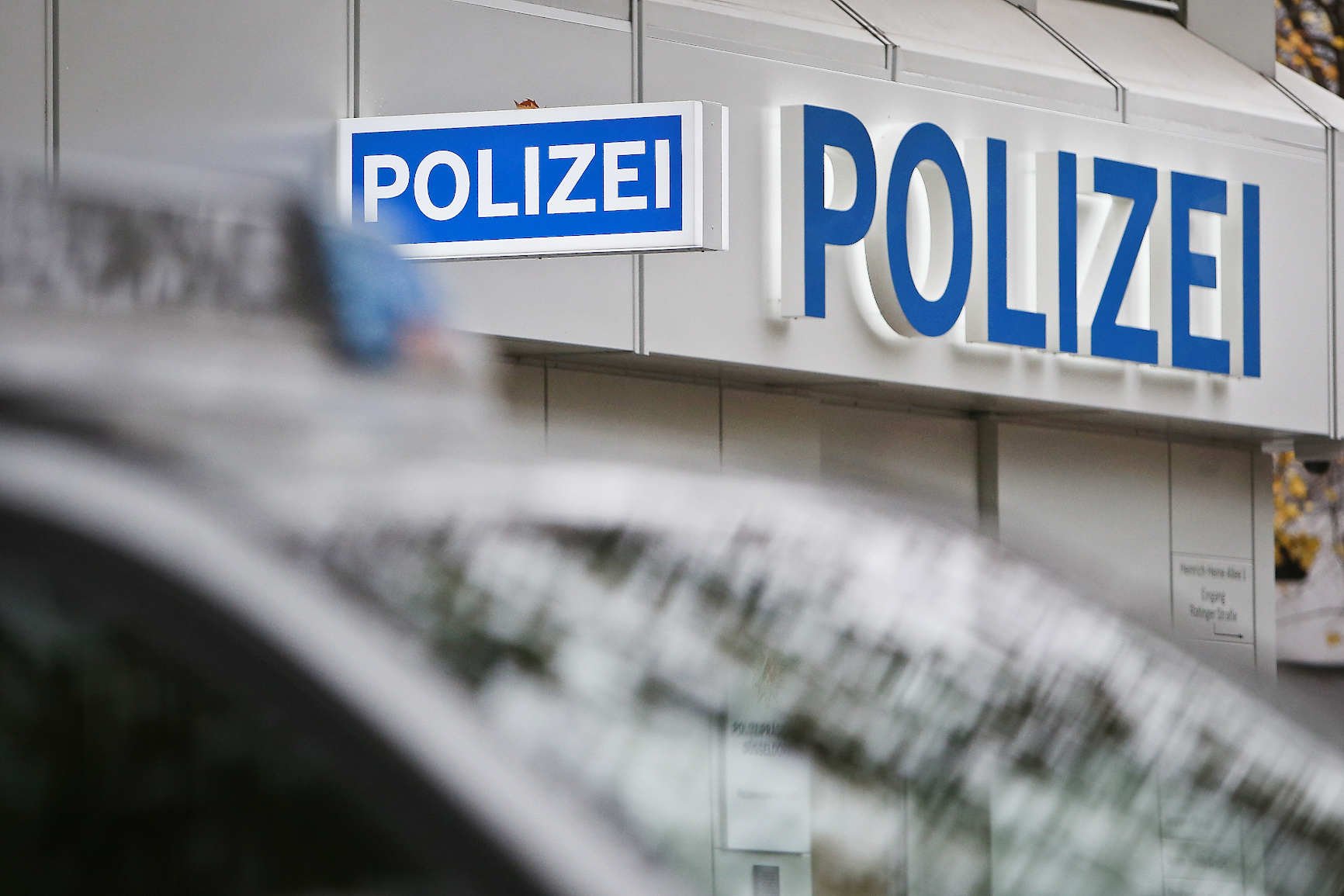 Negyvenen támadtak a német rendőrökre egy diszkóban