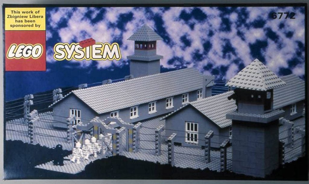 Zbigniew Libera: Lego Concentration Camp / Lego. Obóz koncentracyjny, 1996