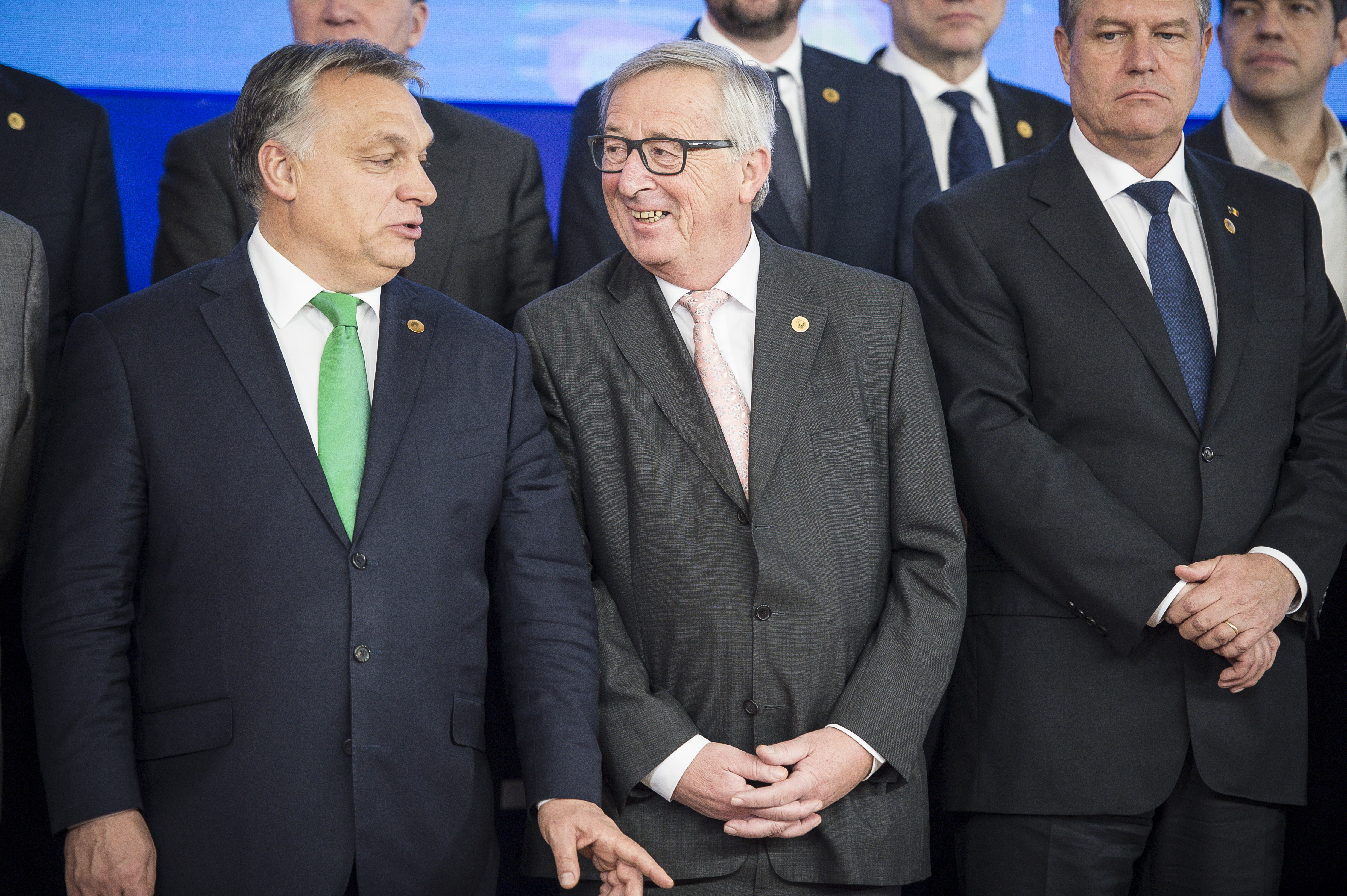 Juncker szerint ha mindenki annyira önző lenne, mint Orbán, szétesne az EU