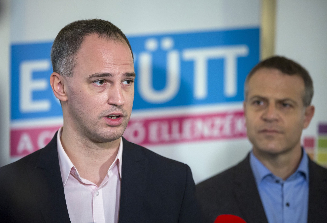 A lengyel sajtó az elnökválasztásba való külföldi beavatkozással vádolja Szigetvári Viktor cégét