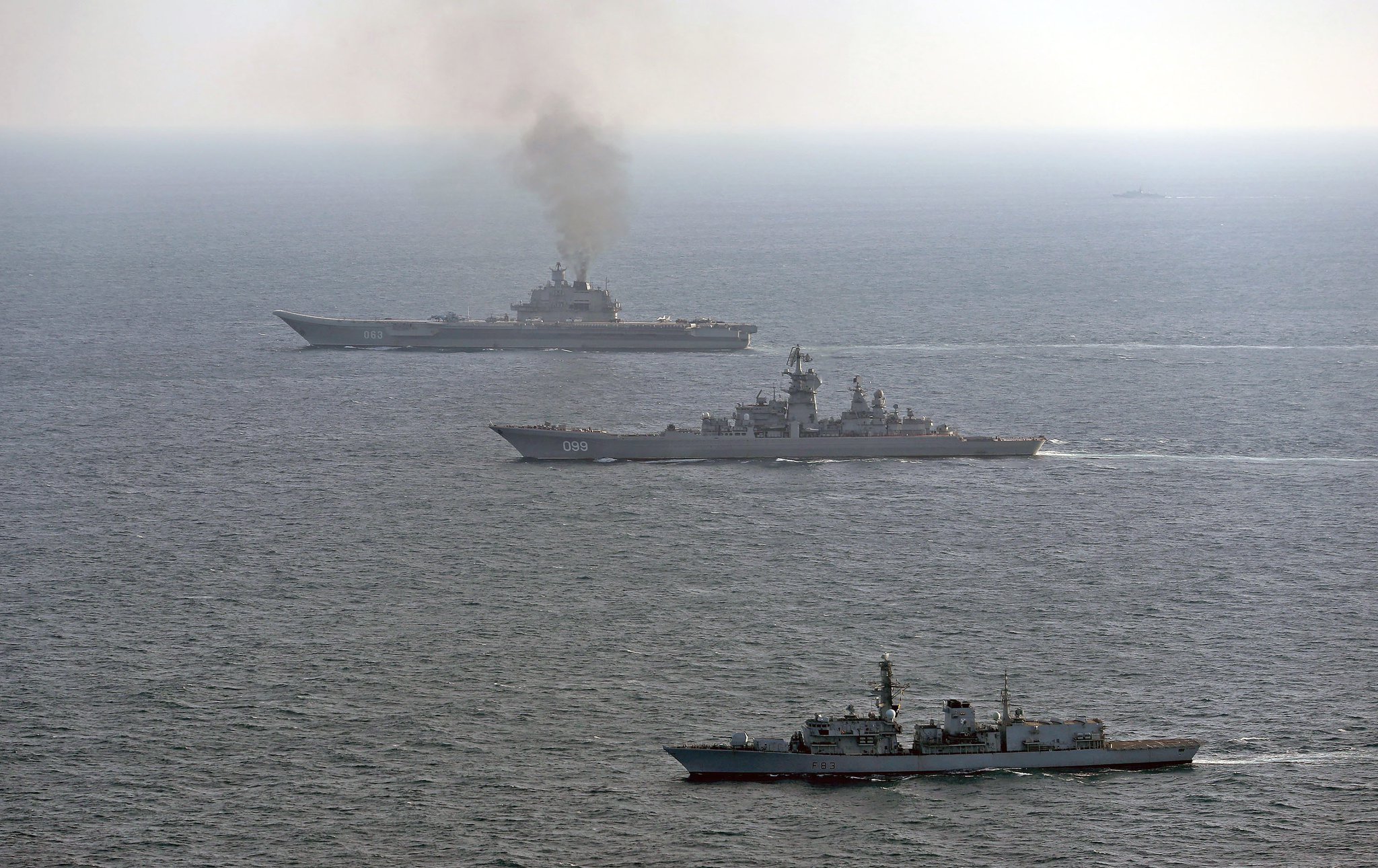 Brit vizeken fogtak el egy orosz hadihajót karácsony napján