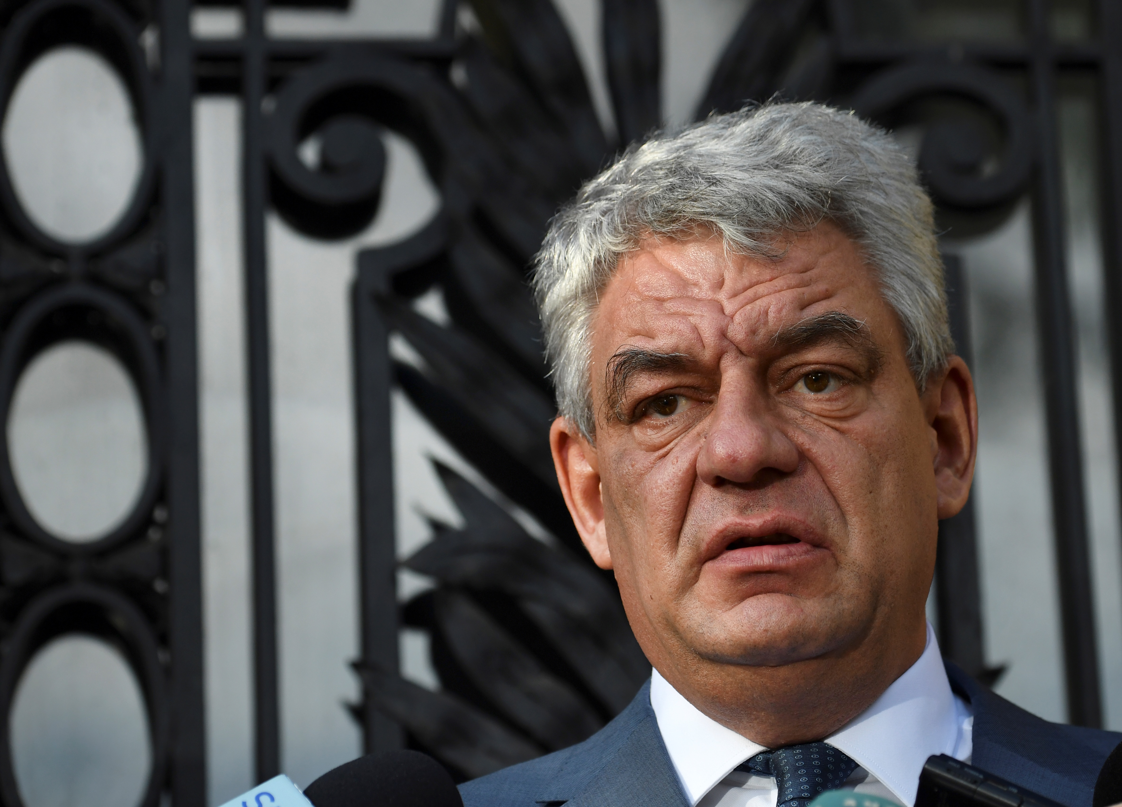 Bocsánatot kért a volt román miniszterelnök a megsértett kisebbségektől