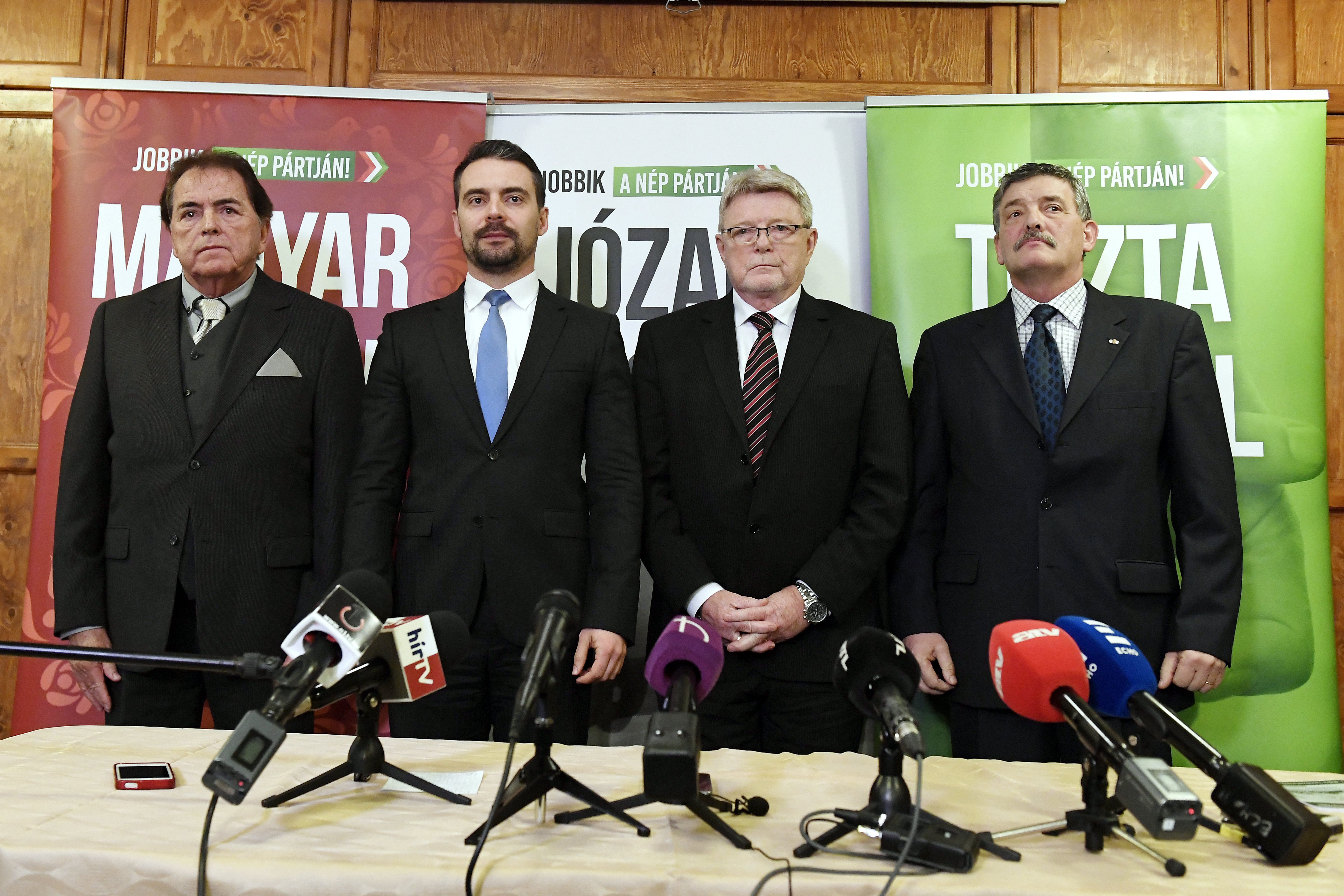 Jobbik: Semmilyen együttműködés nem képzelhető el az MSZP-vel, és nem tárgyalunk más pártokkal sem
