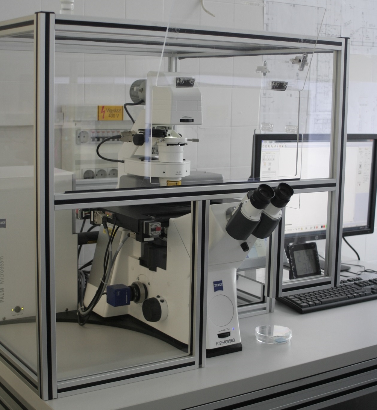 Egysejtelemző okosmikroszkóp az MTA Szegedi Biológiai Kutatóközpontjában