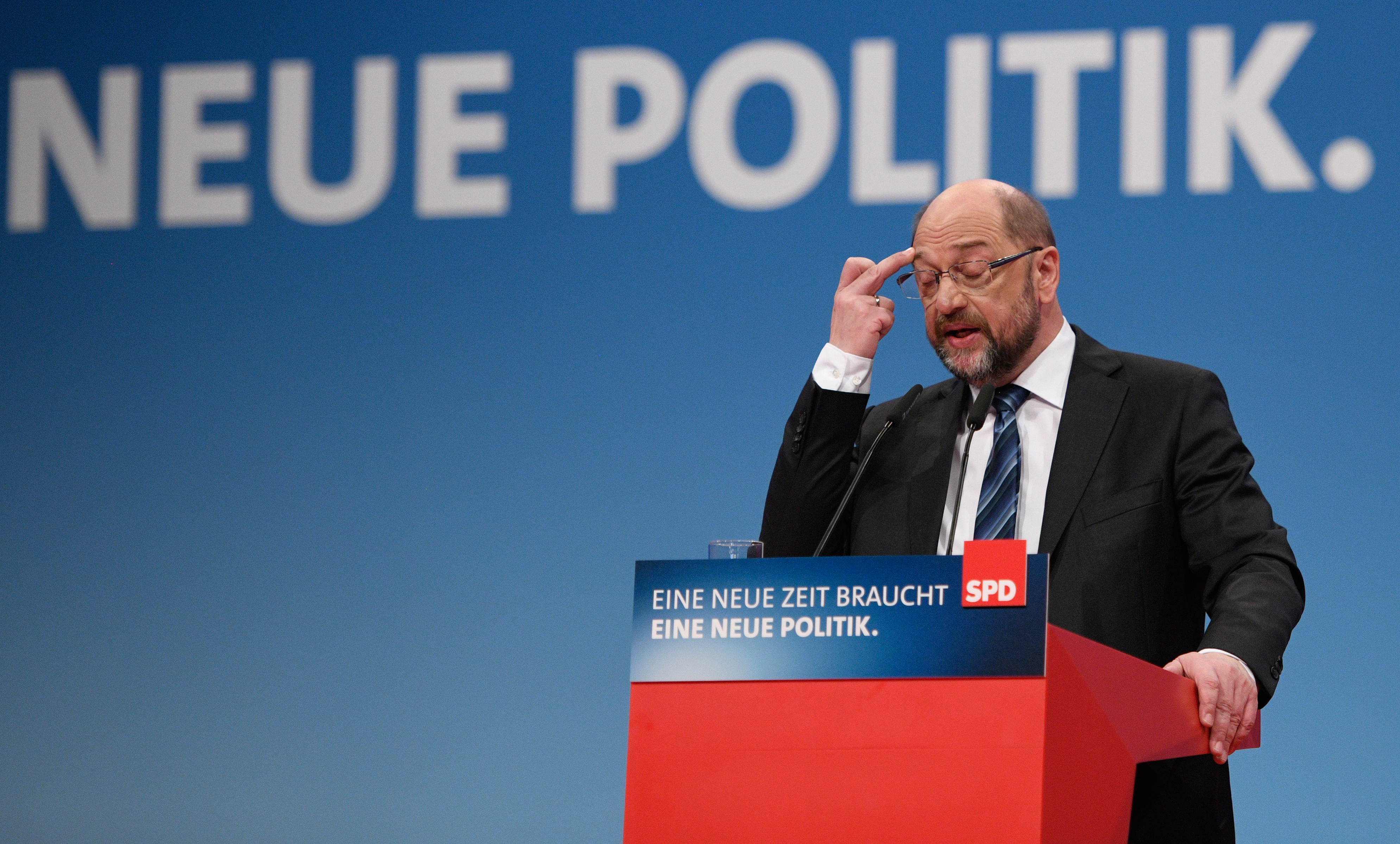 Martin Schulz lemondott a külügyminiszterségről