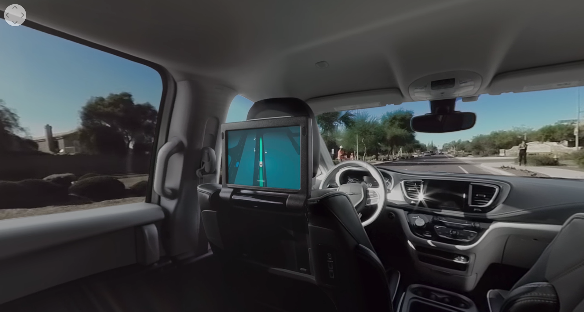 Nézze meg ezt a videót, és próbálja ki, milyen az utazás a Waymo önvezető autójában