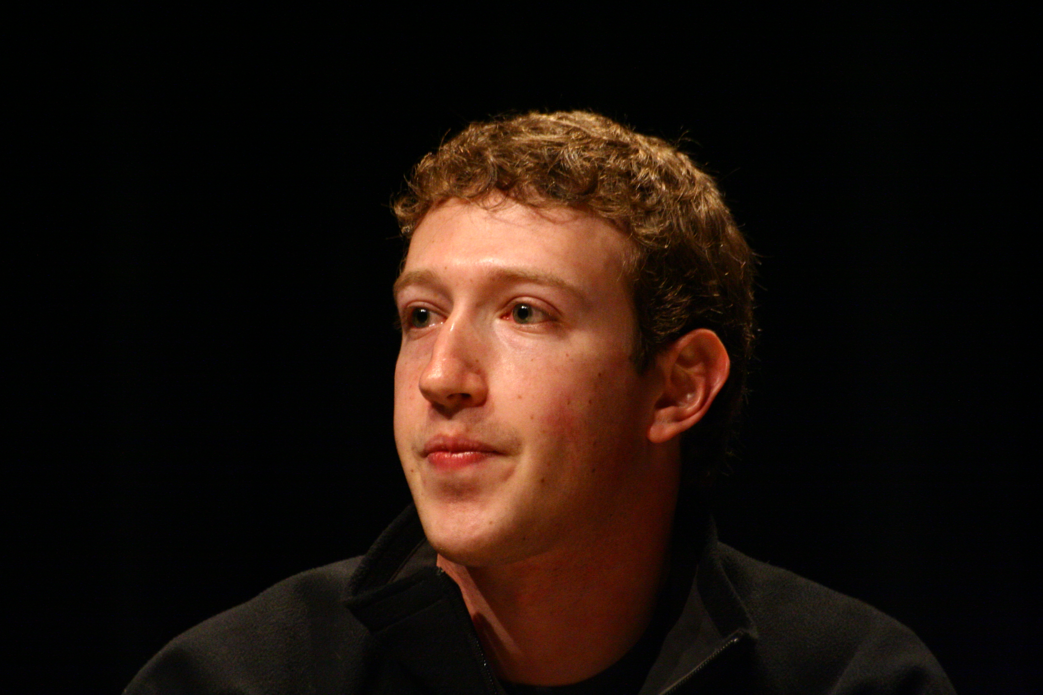 A Facebook felhagy a hírfolyamos kísérletezéssel
