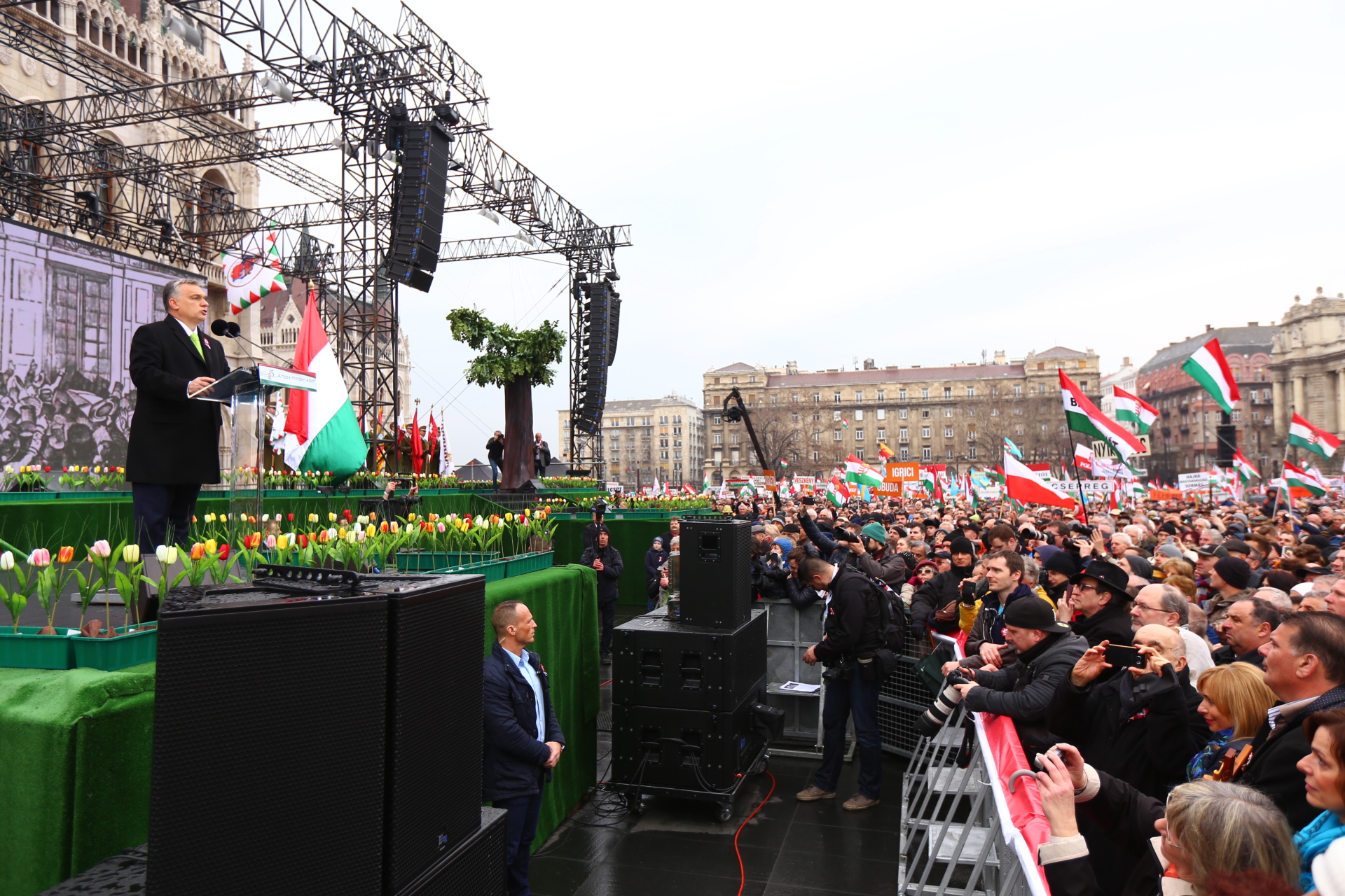Orbán a Kossuth téren szól az országhoz március 15-én
