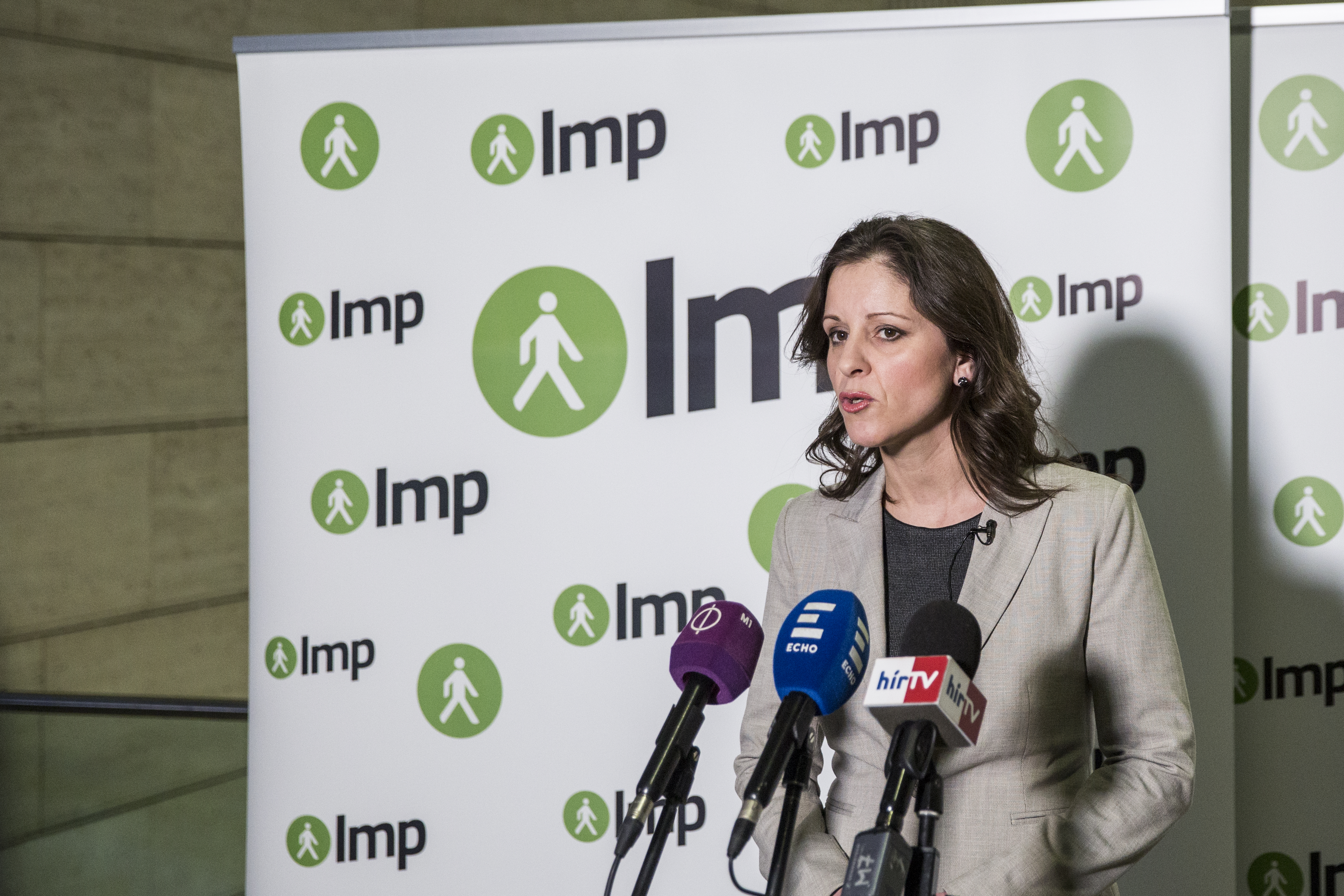 Jobbikos jelölt javára lép vissza az LMP Veszprémben