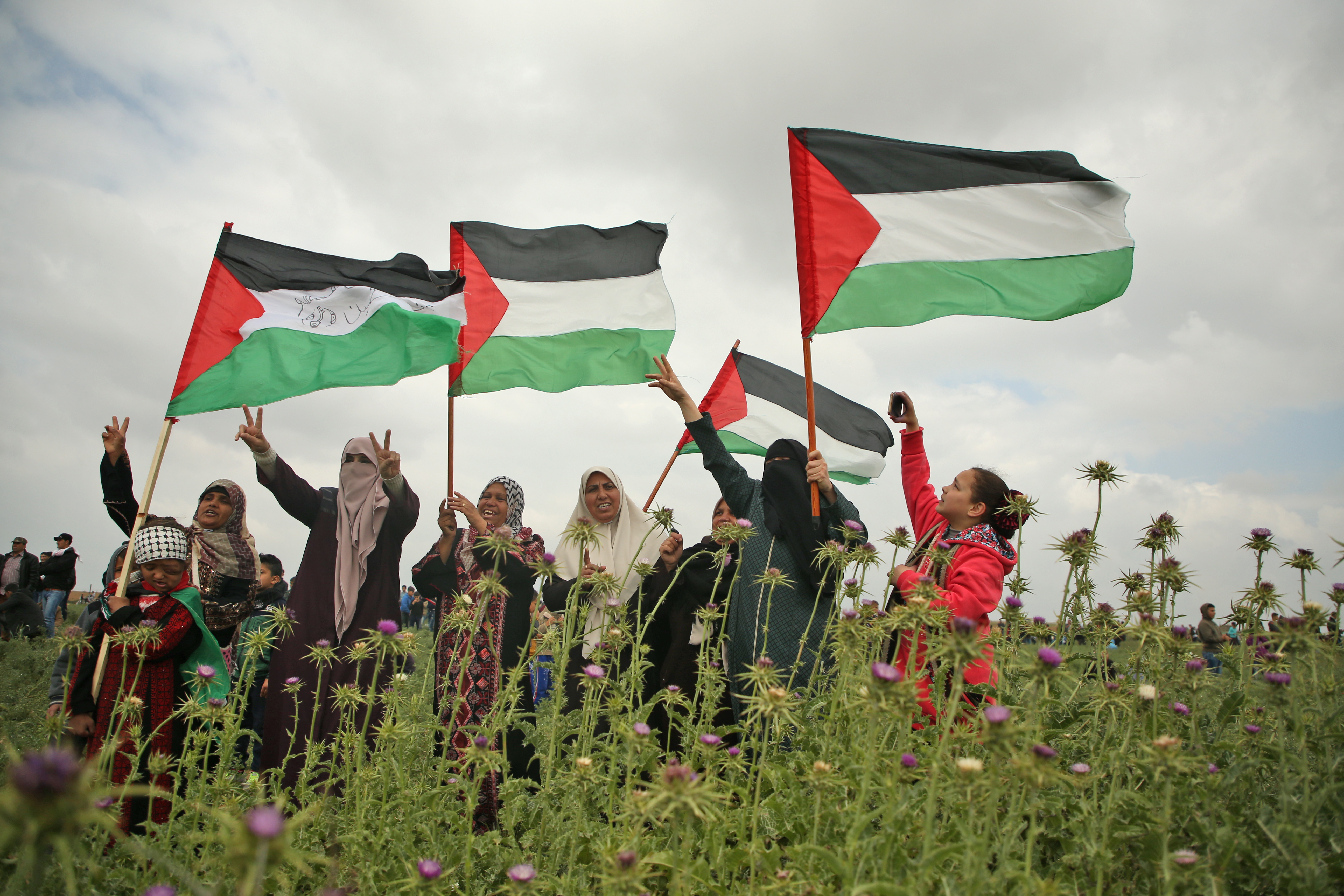 Hazarendelték a budapesti palesztin nagykövetet