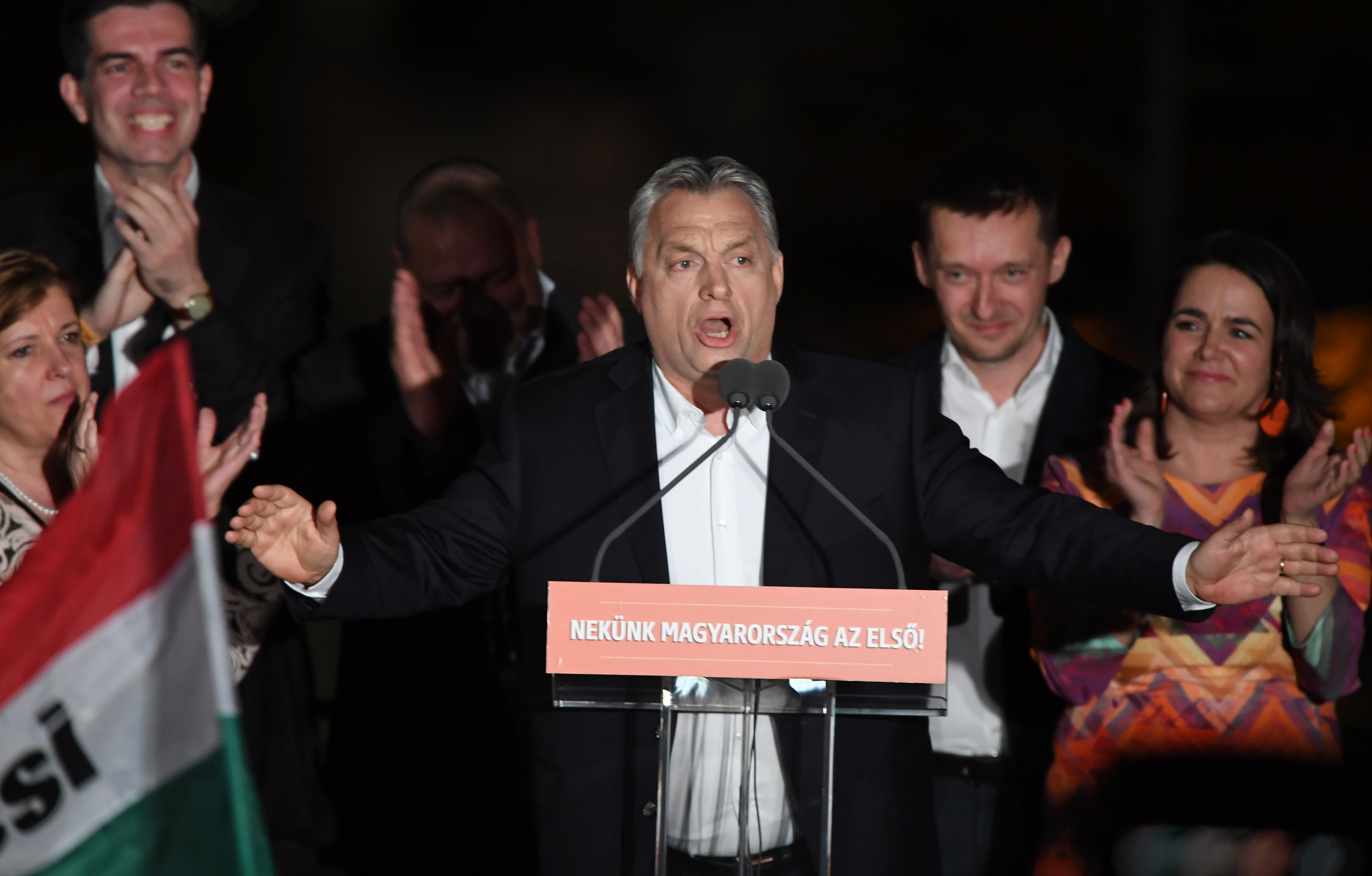 28 éve folyamatosan a Parlamentben: Orbán, Kósa, Kövér és majdnem Varga is