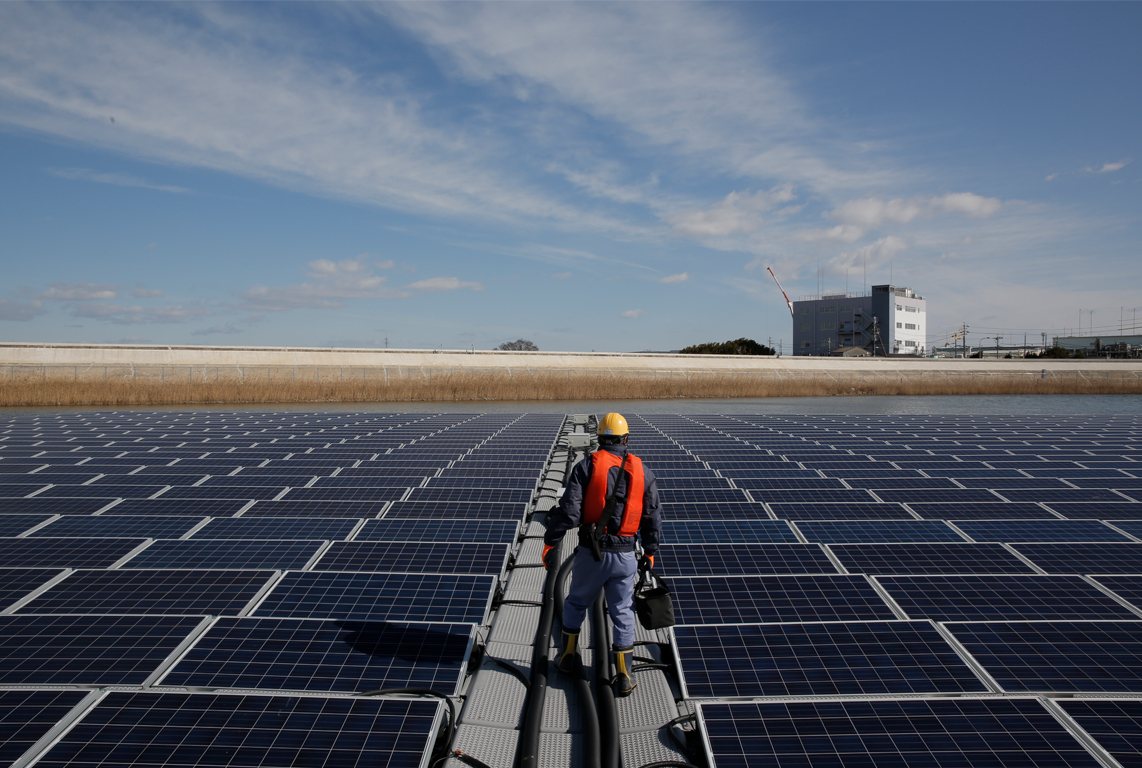 Romániában épülhet fel Európa legnagyobb napelemparkja