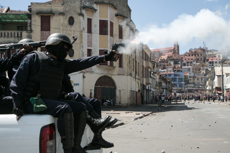 Tüntetőket öltek a rendőrök Madagaszkáron és Nicaraguában
