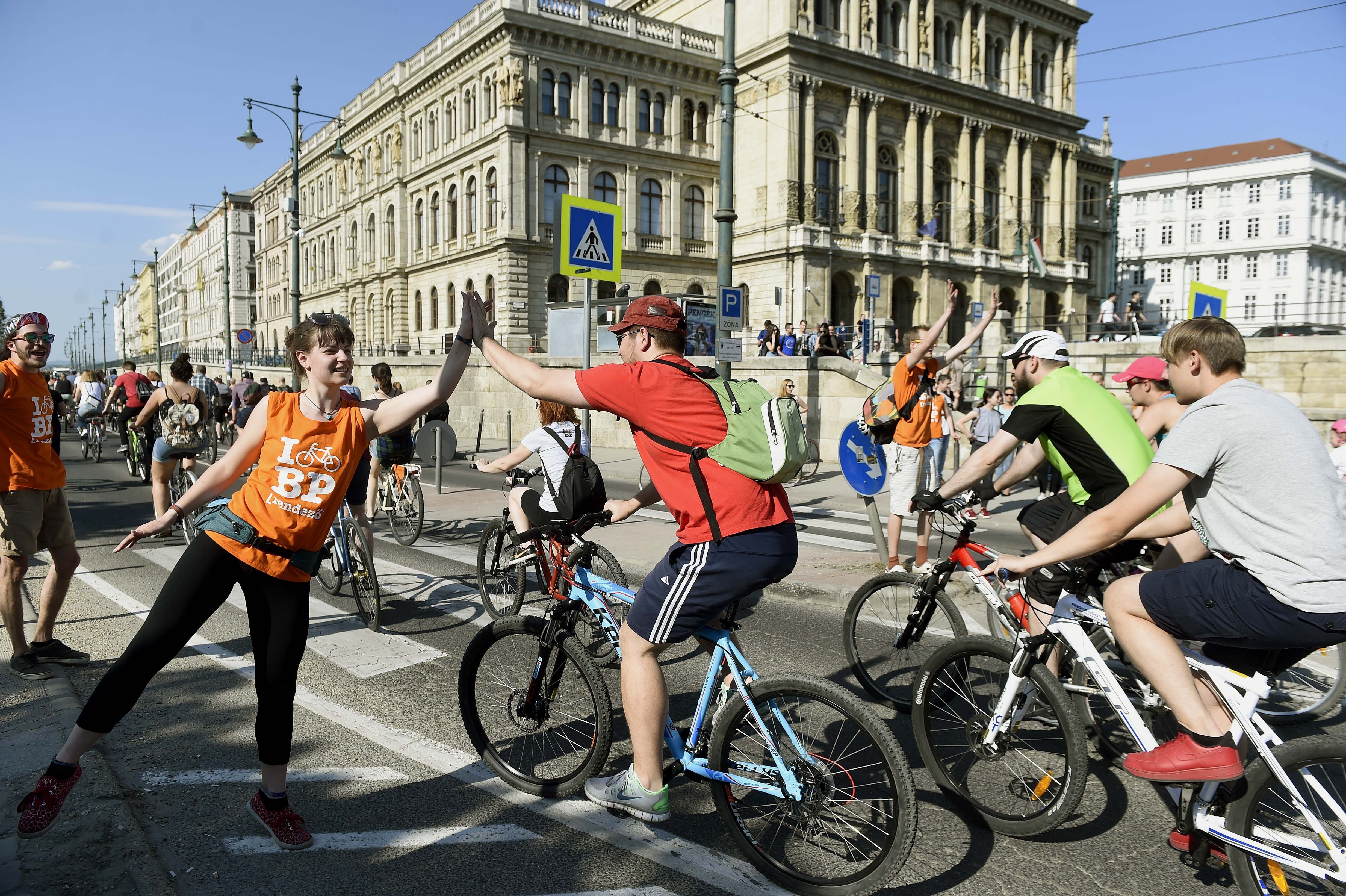 Hibátlan: nem tudtak megállapodni az önkormányzattal, a Tour de Hongrie kerékpárverseny nem érinti idén Budapestet