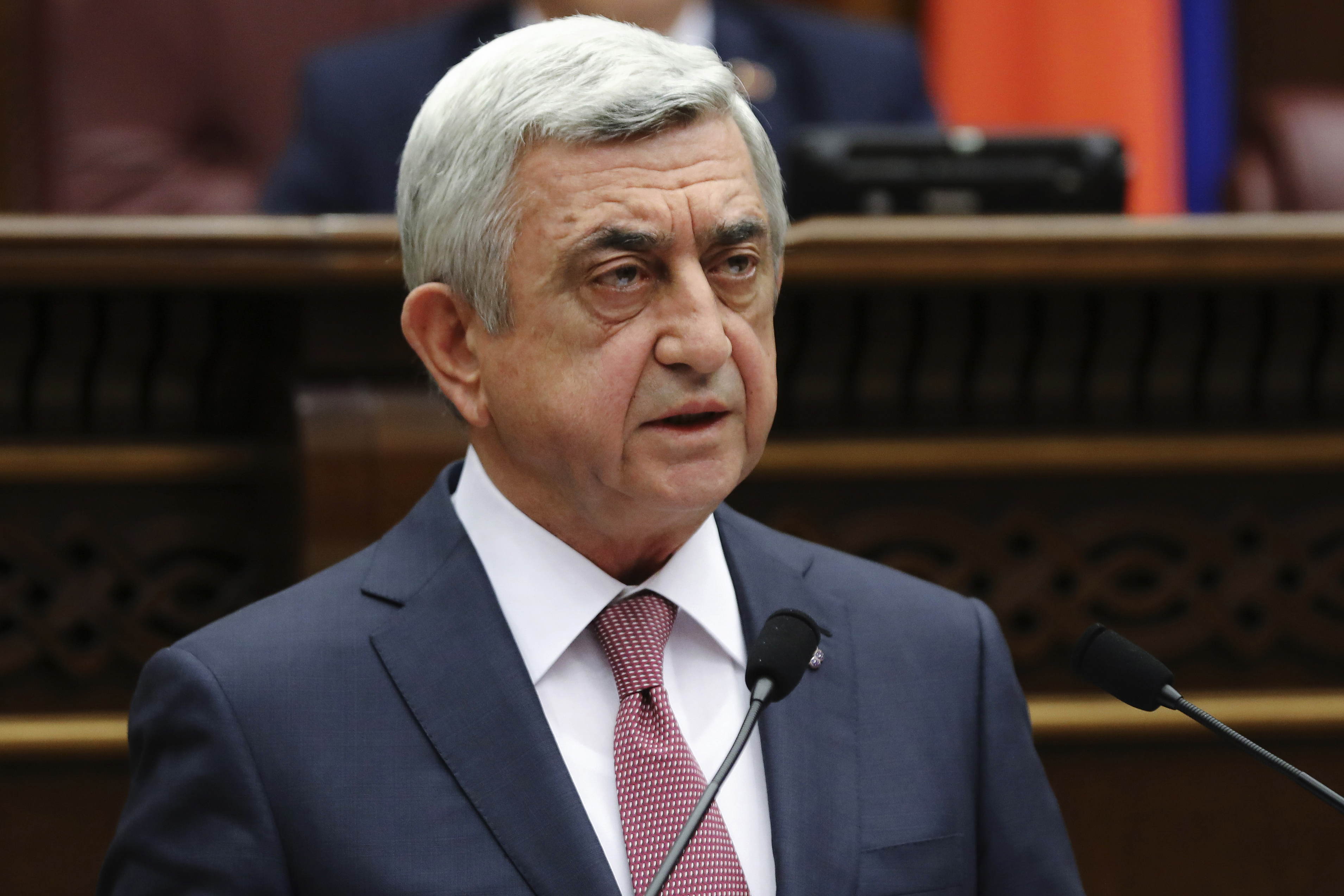 Lemondott az örmény miniszterelnök