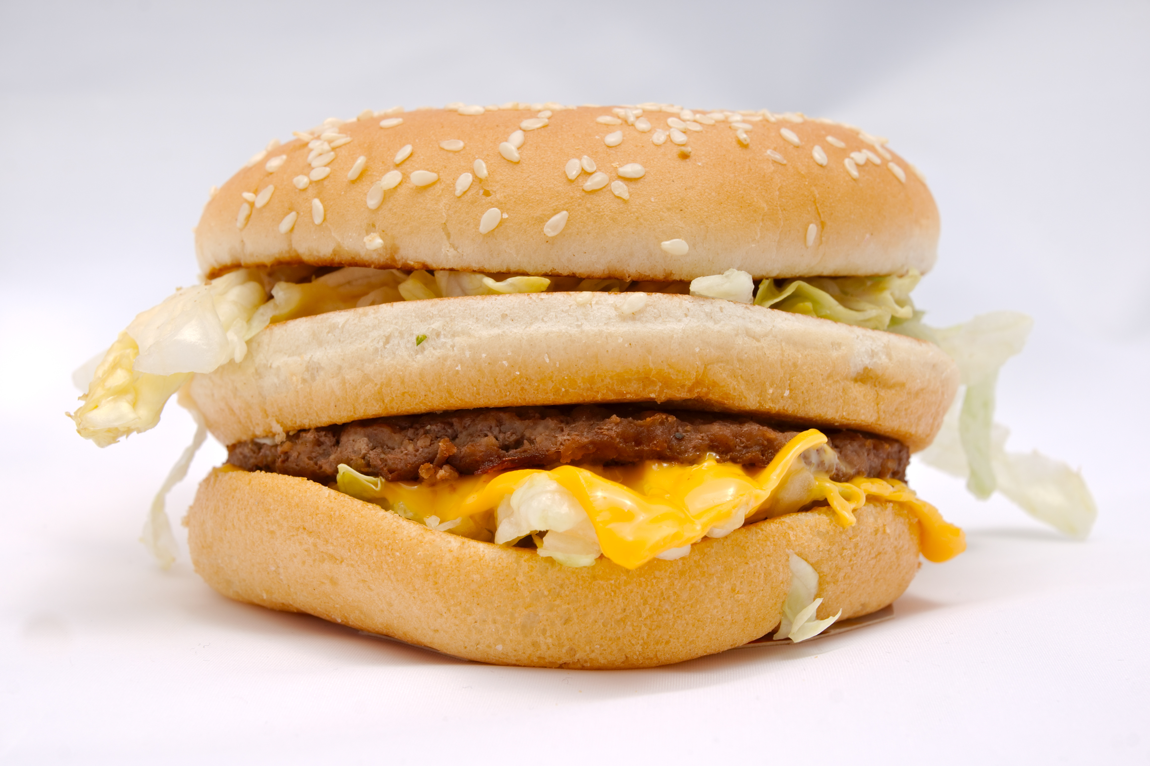 Harmincezredik Big Macjén is túl van a Big Mac-evés világrekordere