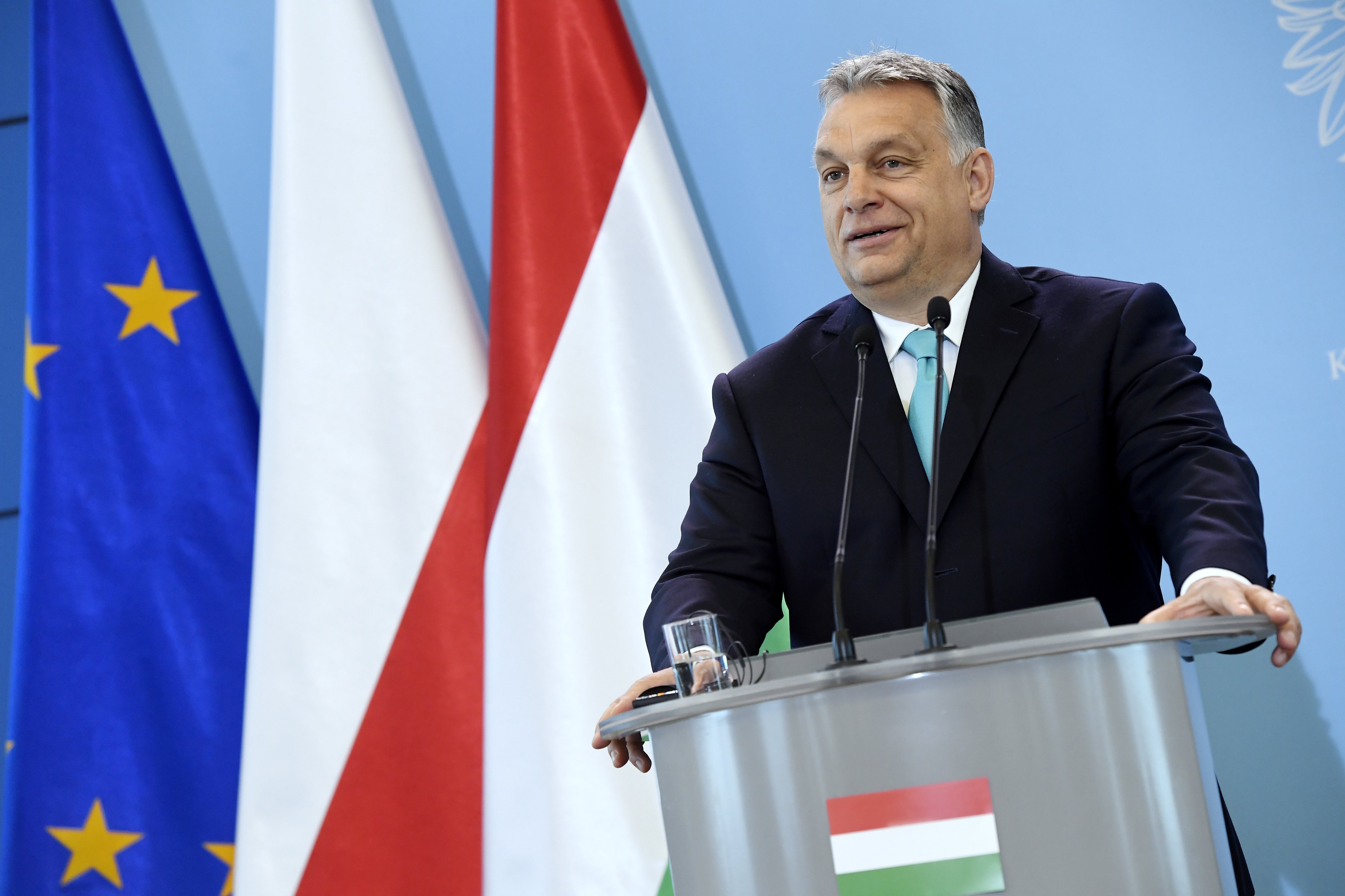 Orbán: A magyar emberek a Stop Sorosra szavaztak