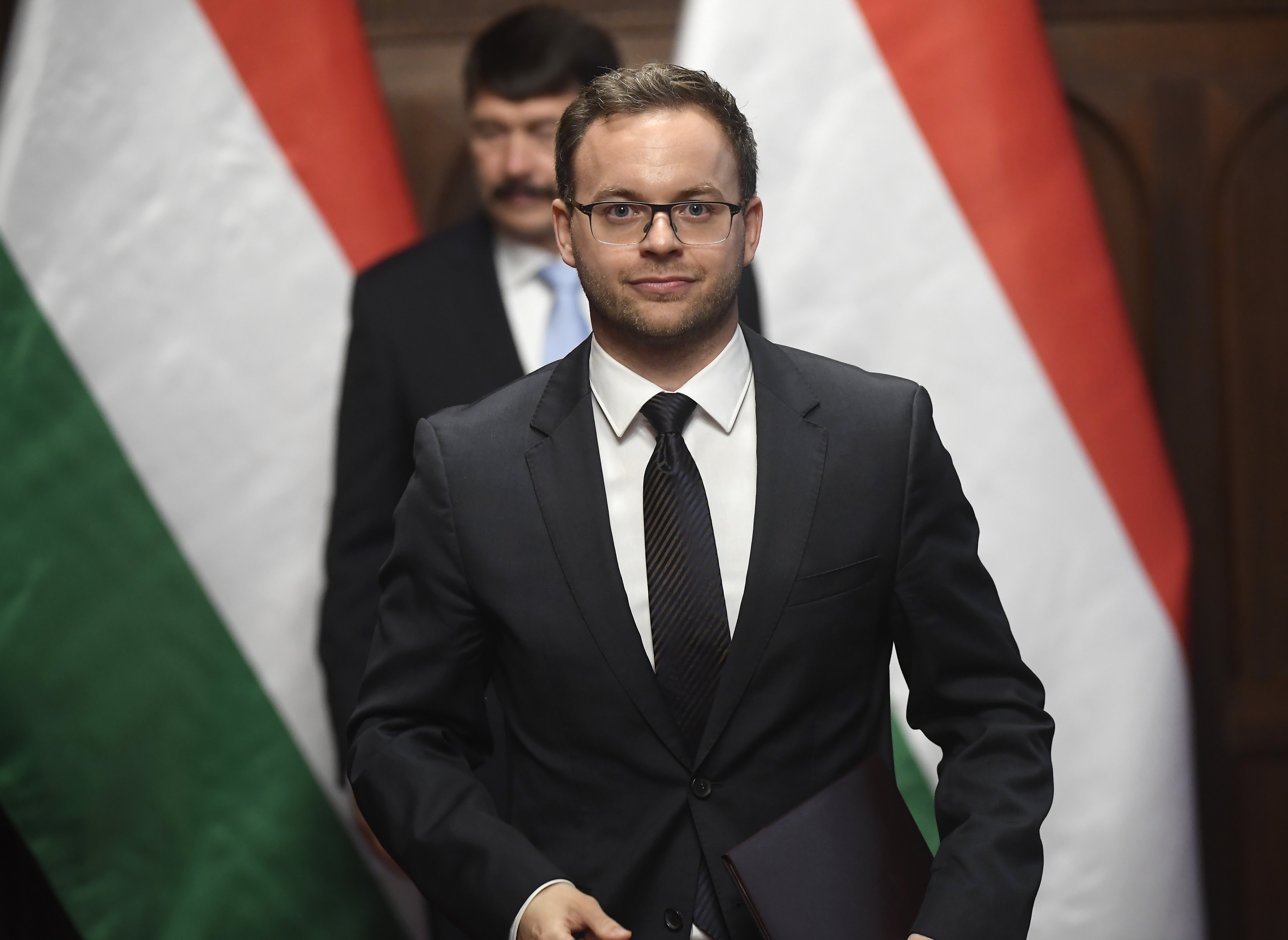 Orbán Balázs: Bármi áron meg kell akadályozni, hogy a migránskaravánok az EU területére lépjenek