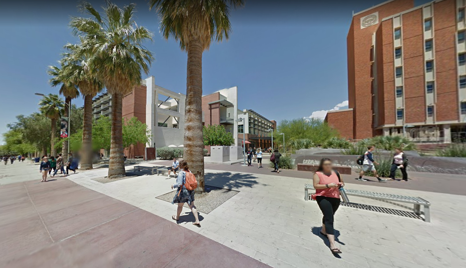 A University of Arizona kampusza. Minden egyes diákról tudják, melyik percben merre jár, mit csinál.