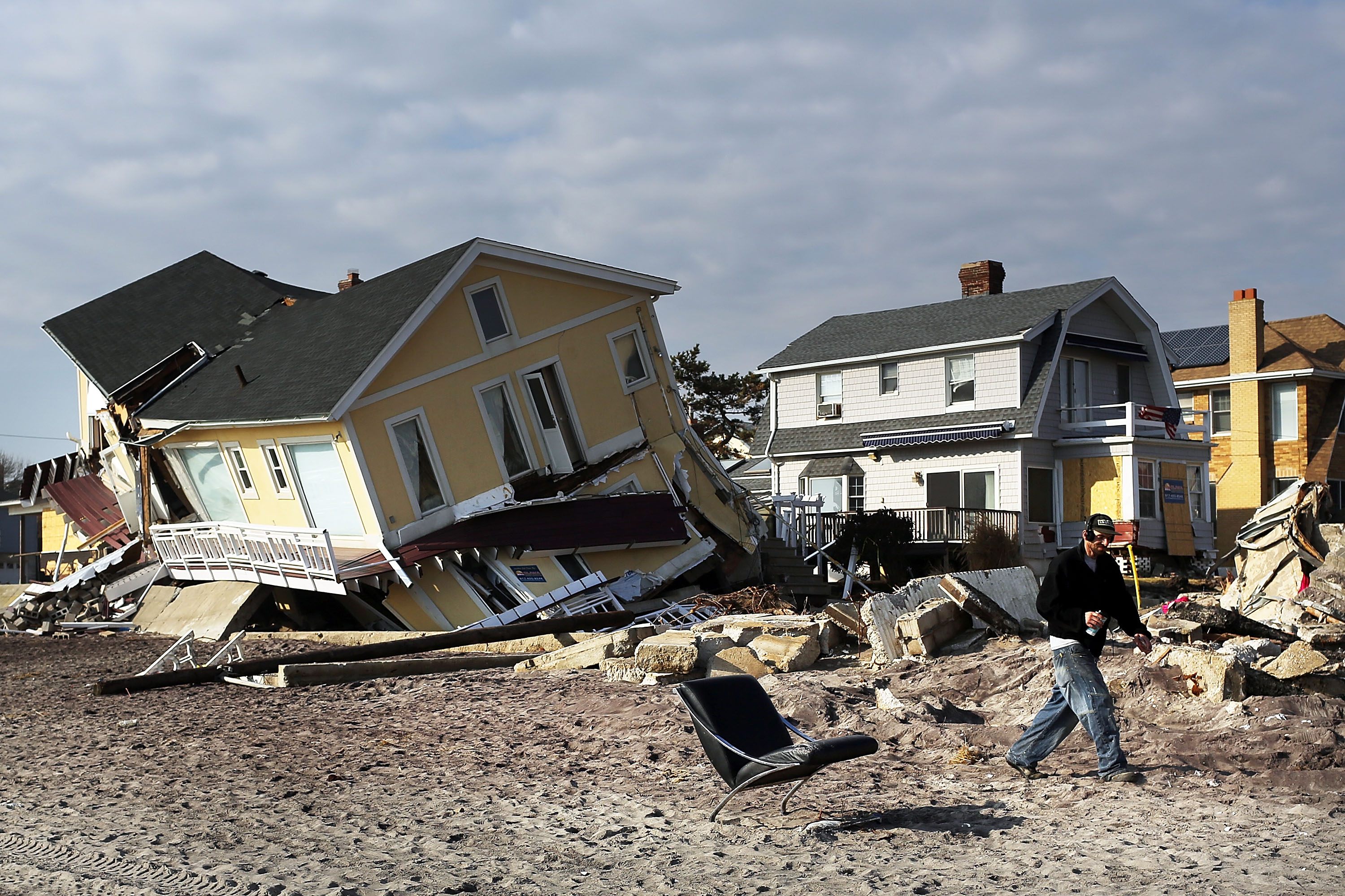 Elmosott egy táblát a Sandy hurrikán Amerikában, most a francia partokon tűnt föl