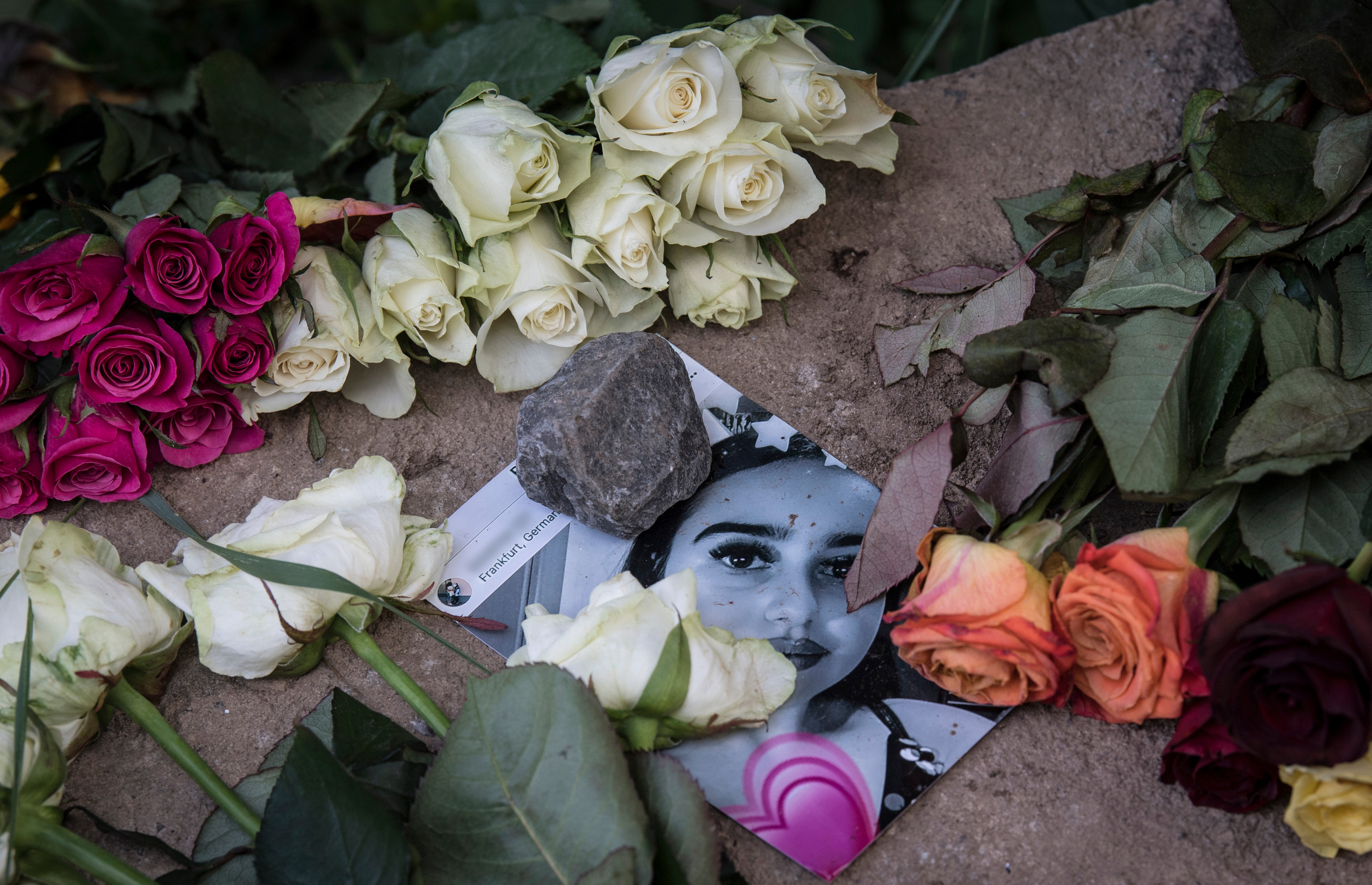 Beismerte a 14 éves lány meggyilkolását a 20 éves kurd férfi