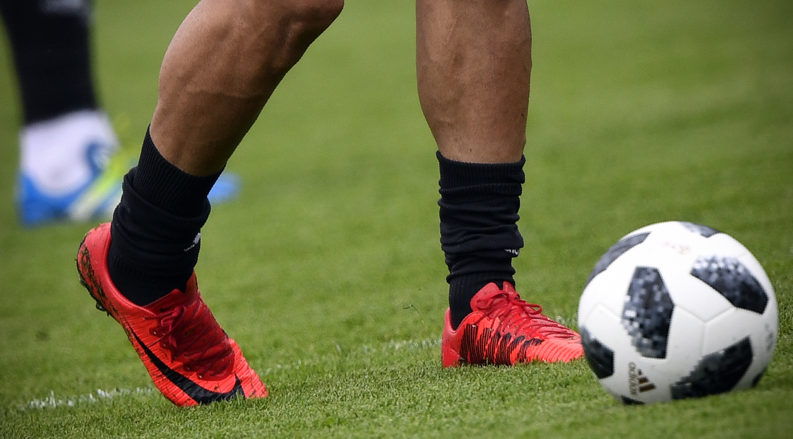 A szankciók miatt a Nike nem szállít focicipőket az iráni válogatottnak
