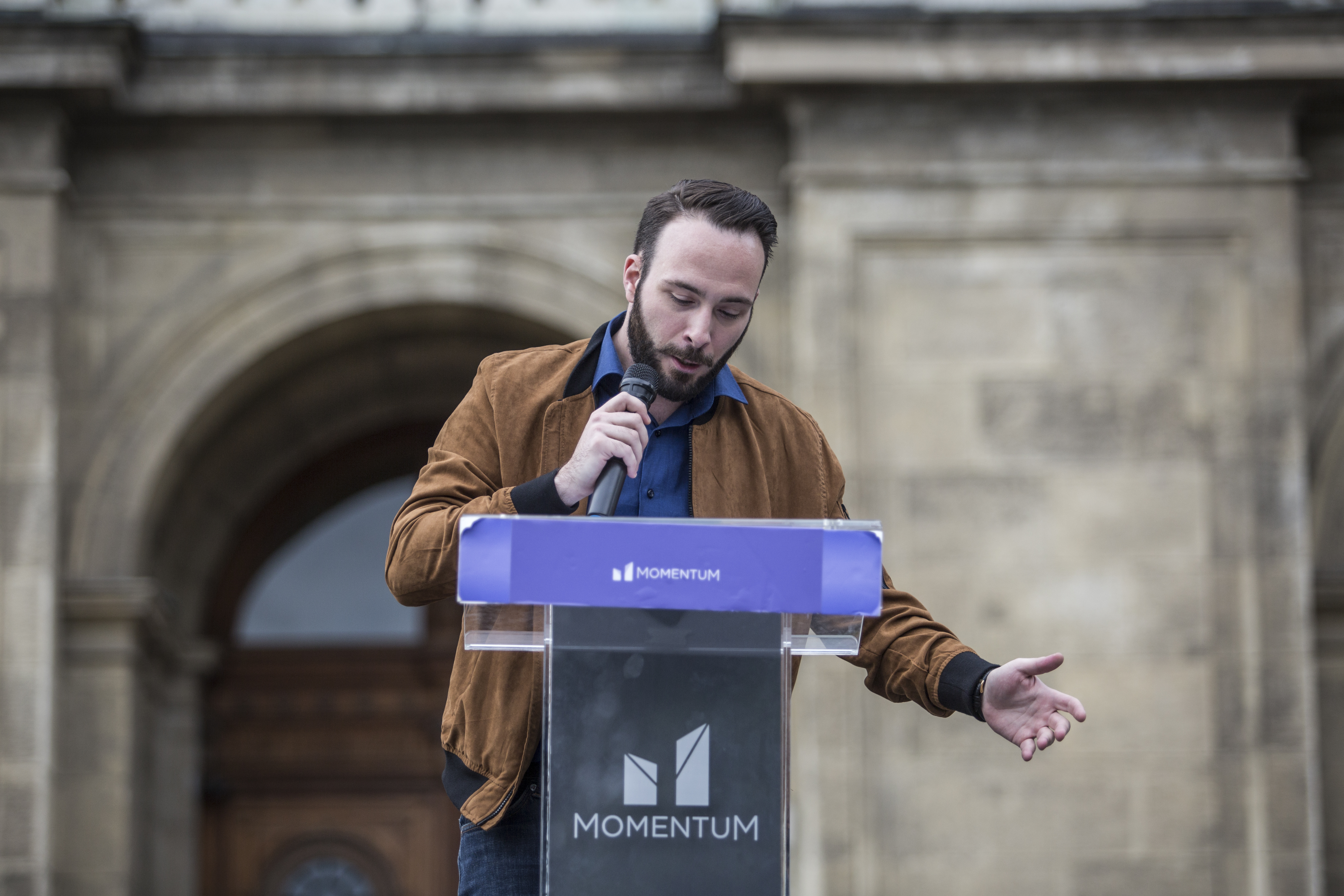 Most a gyógyulásra koncentrálok, mondja a momentumos Berg Dániel, aki részegen balhézott a Marczibányi téren, majd orvoshoz fordult