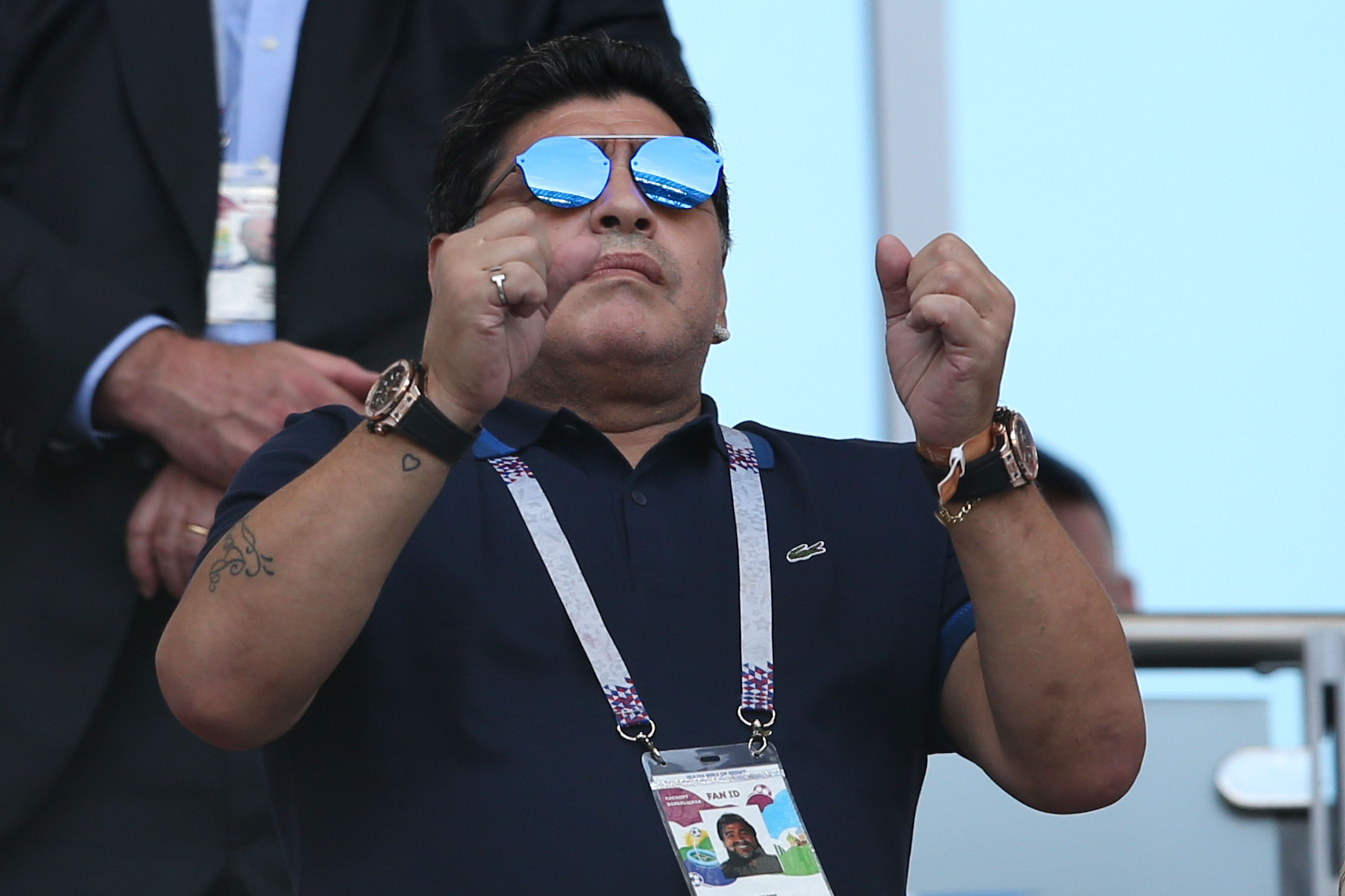 A bíróság nem engedi elhamvasztani Maradona testét az esetleges apasági DNS vizsgálatok miatt