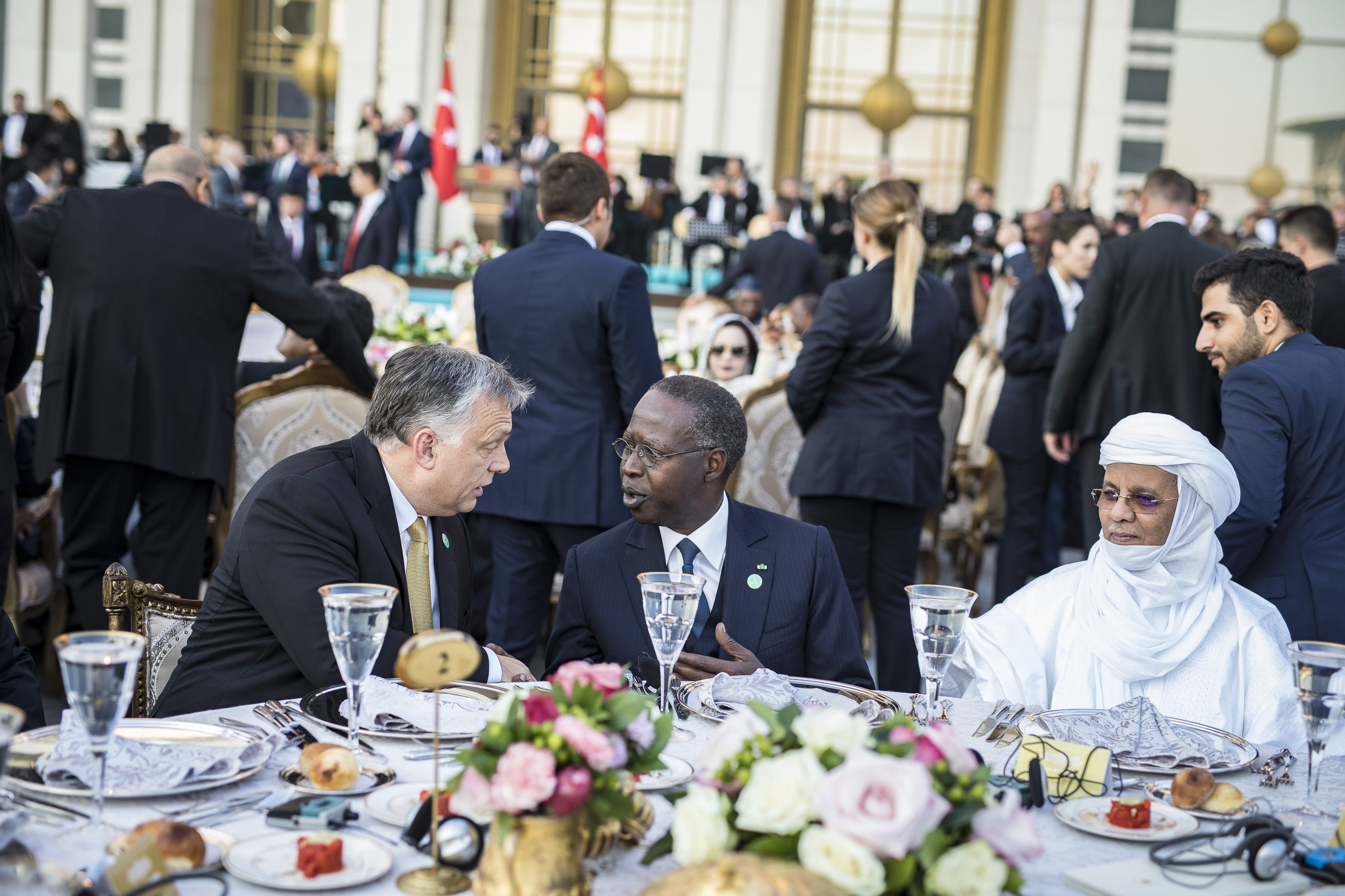Orbán Viktor, Mohamed Dionne szenegáli miniszterelnök és Brigi Rafini nigeri miniszterelnök