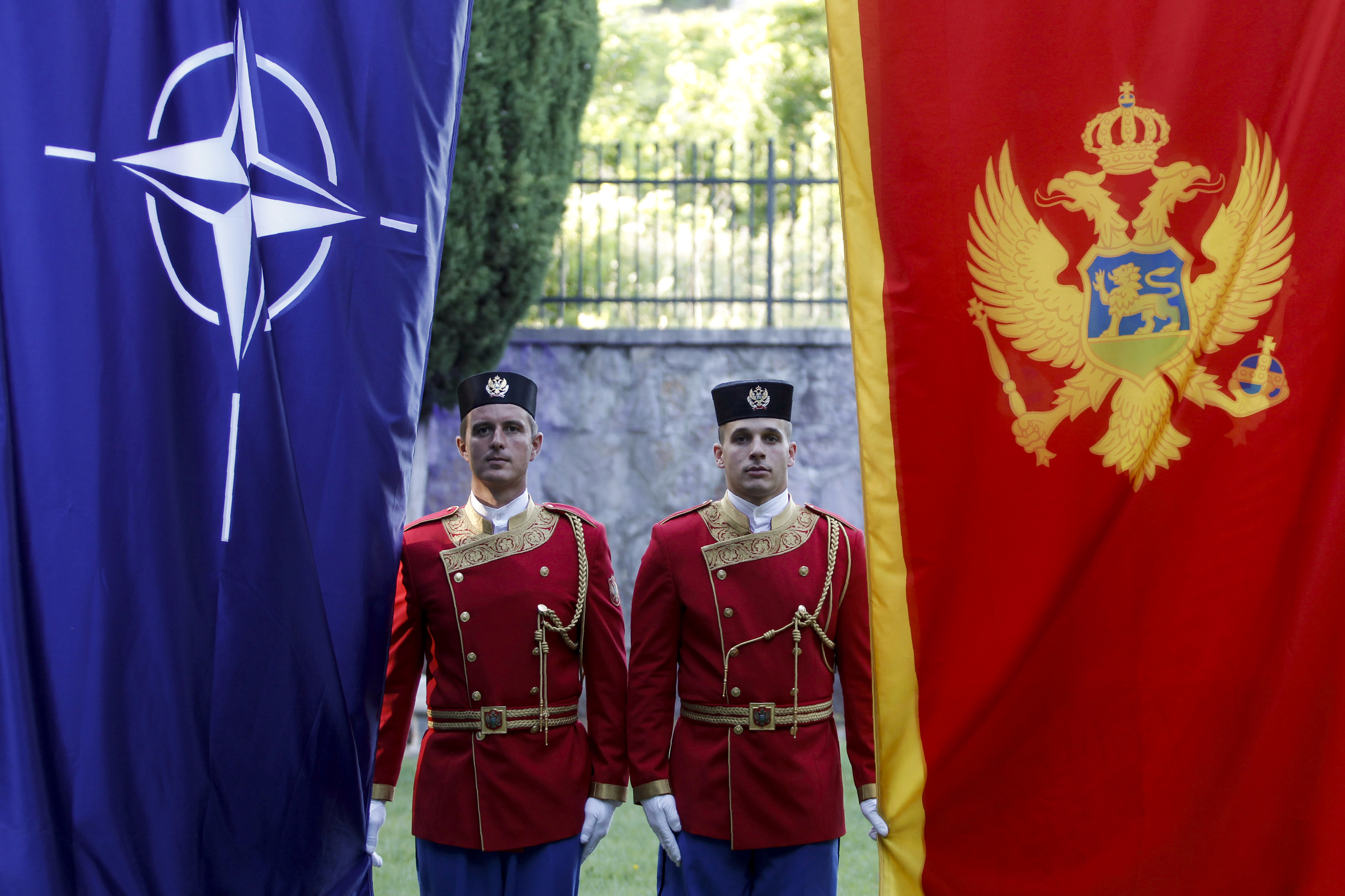 Montenegró katonákat küld az orosz határ közelében állomásozó NATO-csapatokba