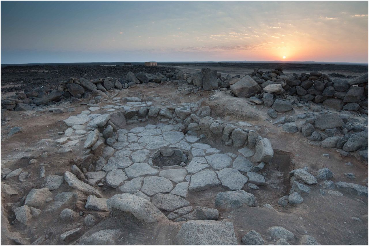 14 400 éves kenyérmorzsákat találtak a Fekete-sivatagban