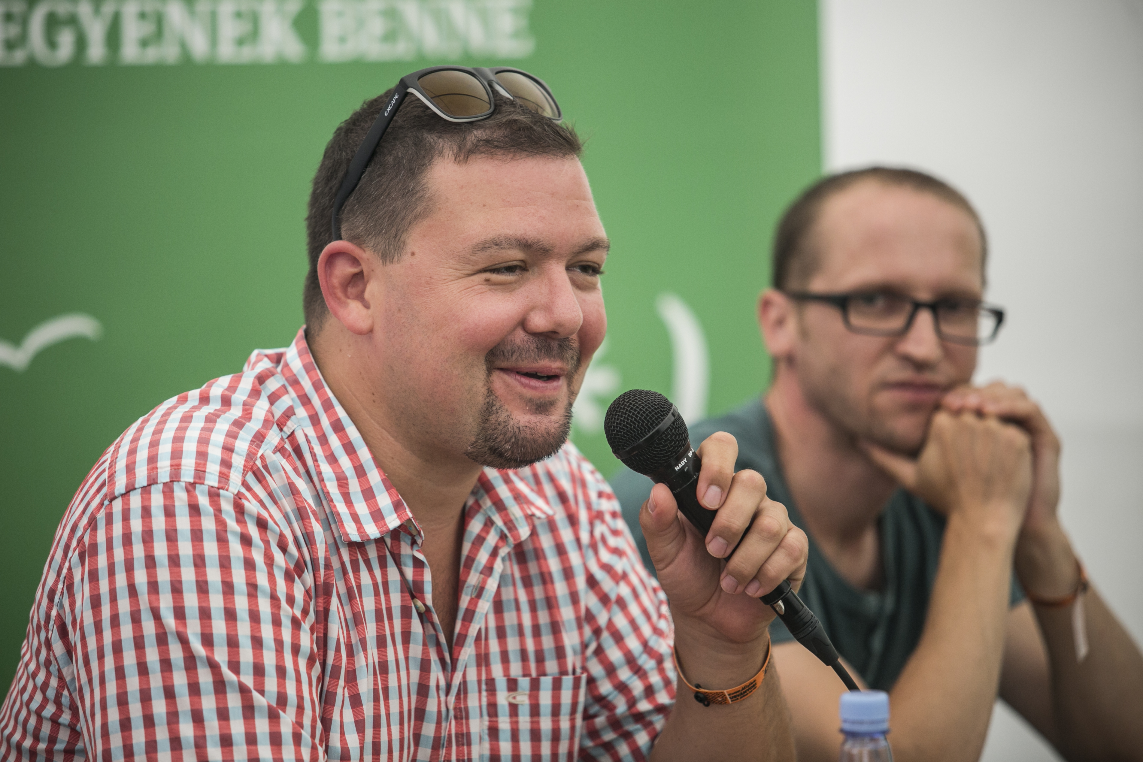 Vaszily Miklós új, Mészáros Lőrinc pénzét forgató médiacége lehet a Pesti Tv befektetője