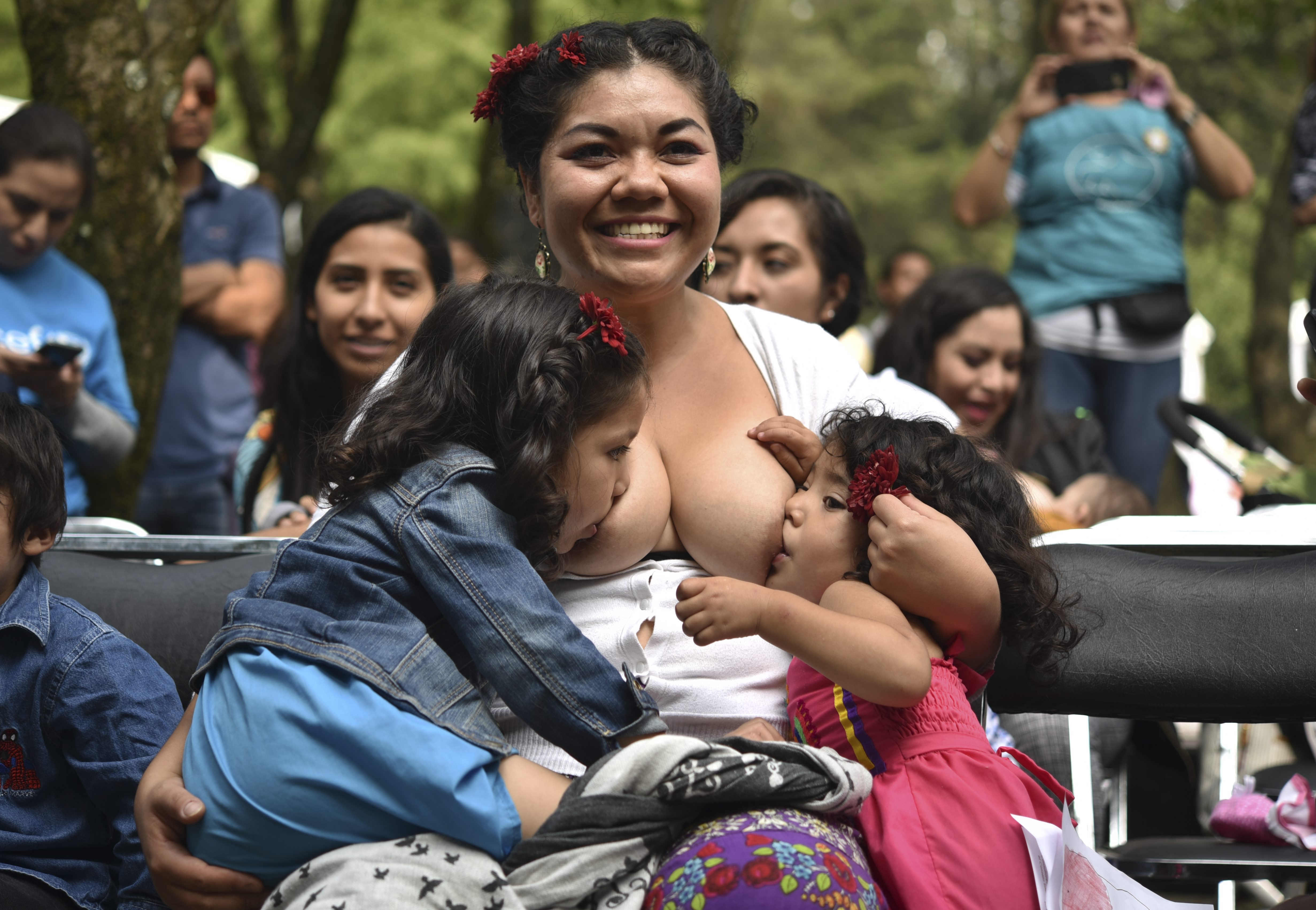 Szoptatásfesztivál Mexikóban a szoptatás hetén tavaly augusztusban