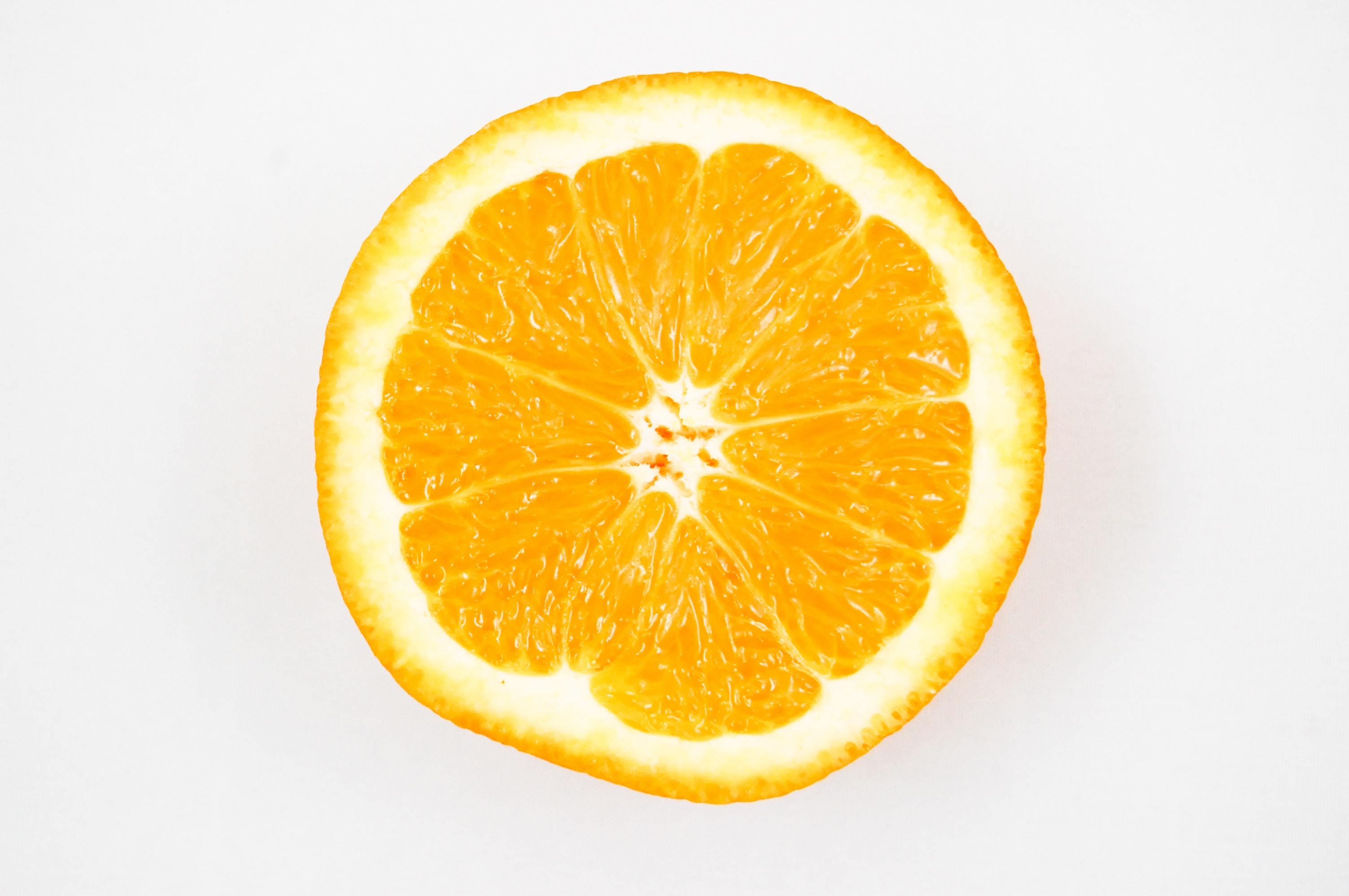 Narancssárga: a szín, amit évszázadokig csak kerülgetett az emberiség