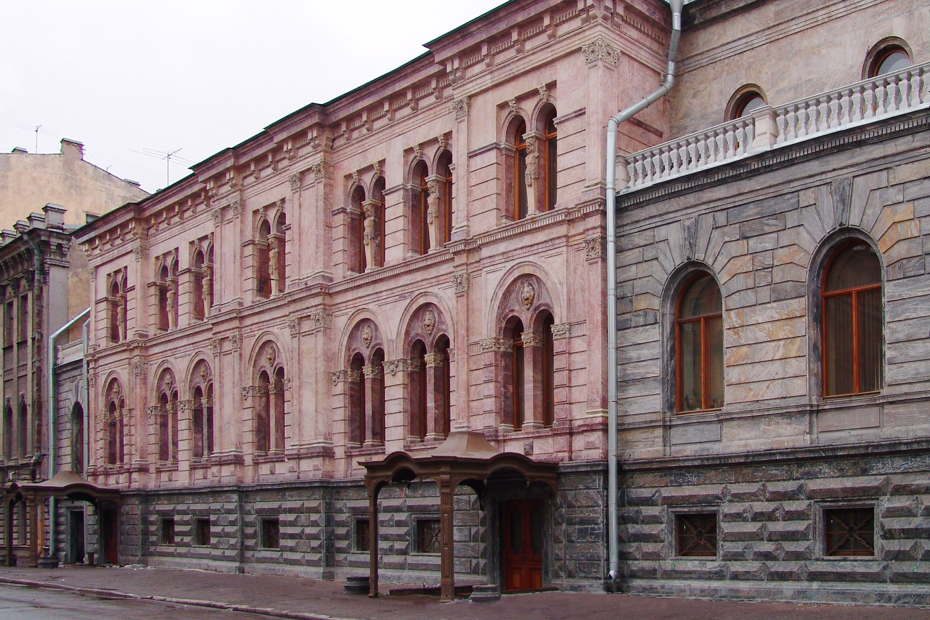 A szentpétervári campus