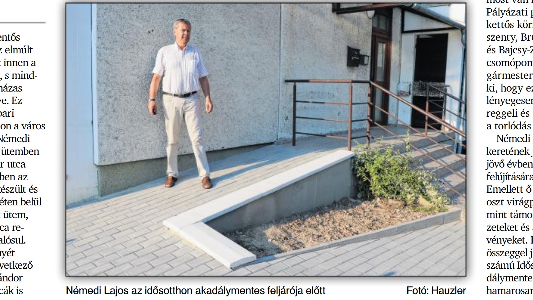 Túltolták a jóhírezést Veszprémben: az alpolgármester egy olyan rámpával dicsekedett, ami egy korlátba vezet