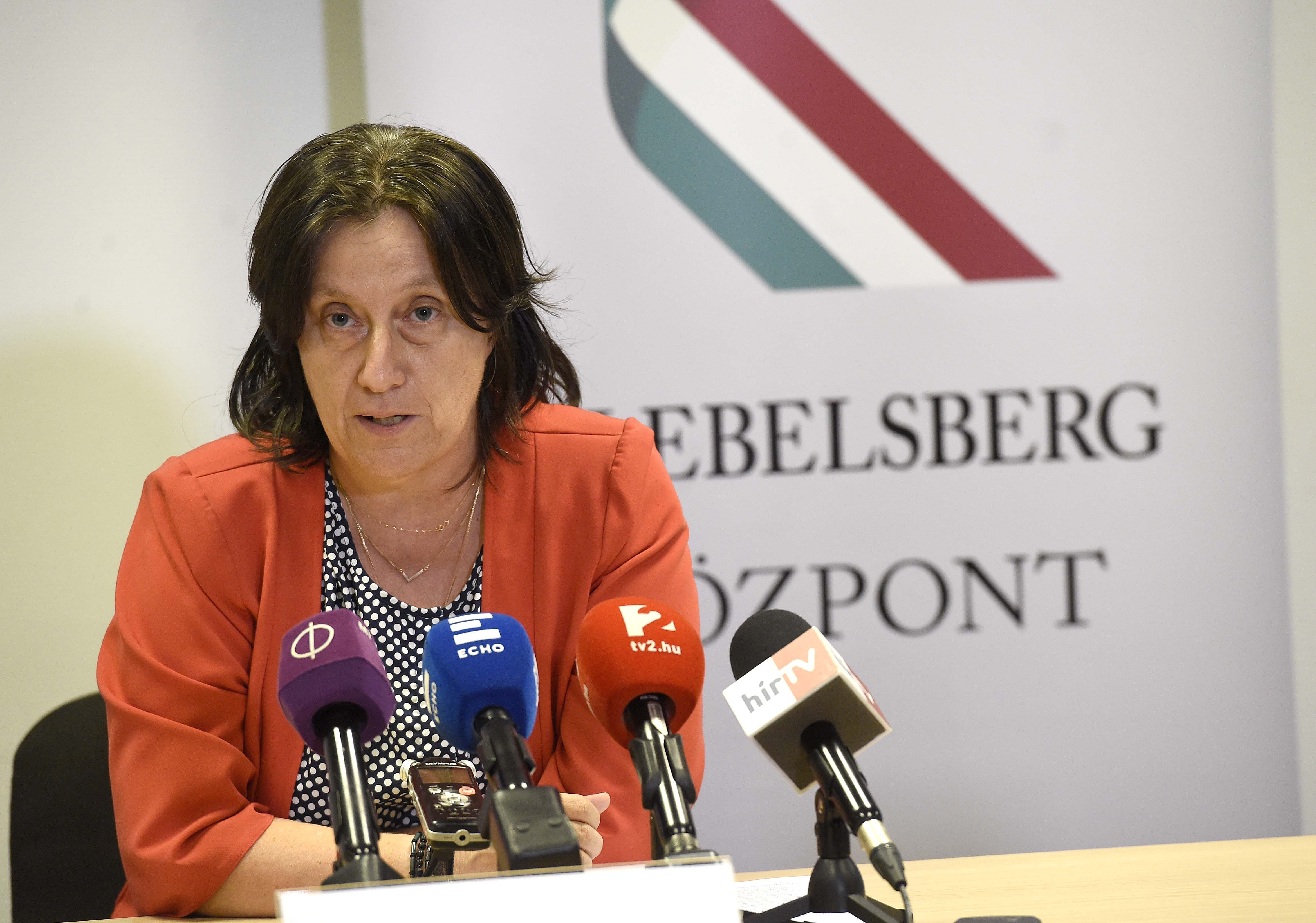 Hajnal Gabriella, a Klebelsberg Központ új elnöke a hivatalba lépése alkalmából tartott sajtótájékoztatón.