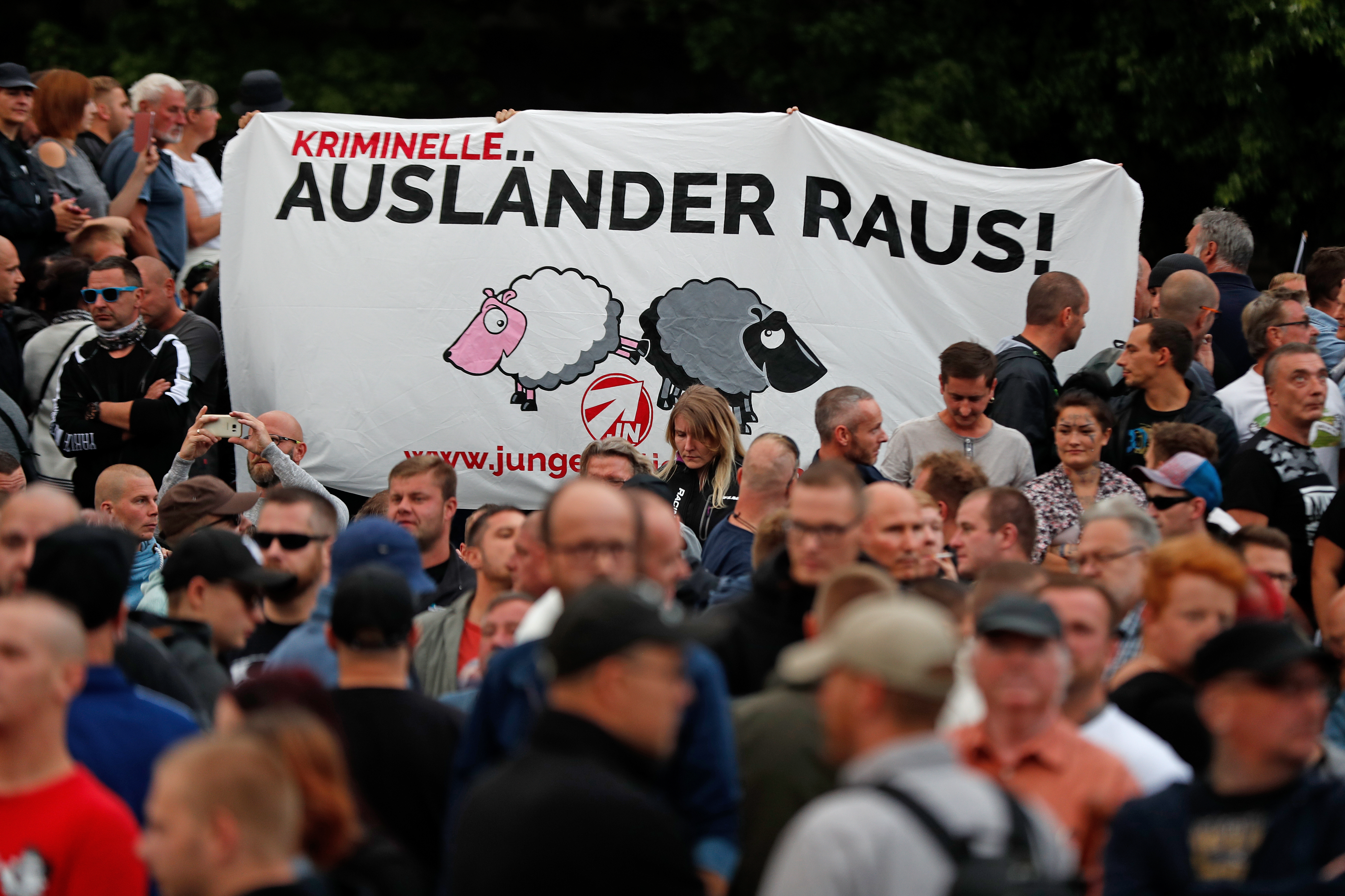 A német titkosszolgálat vezetője szerint nem vadásztak bevándorlókra Chemnitzben