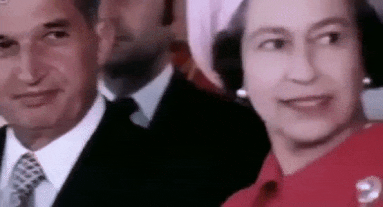 Erzsébet királynő a sövény mögött bújt el, hogy ne kelljen találkoznia Ceaușescuval