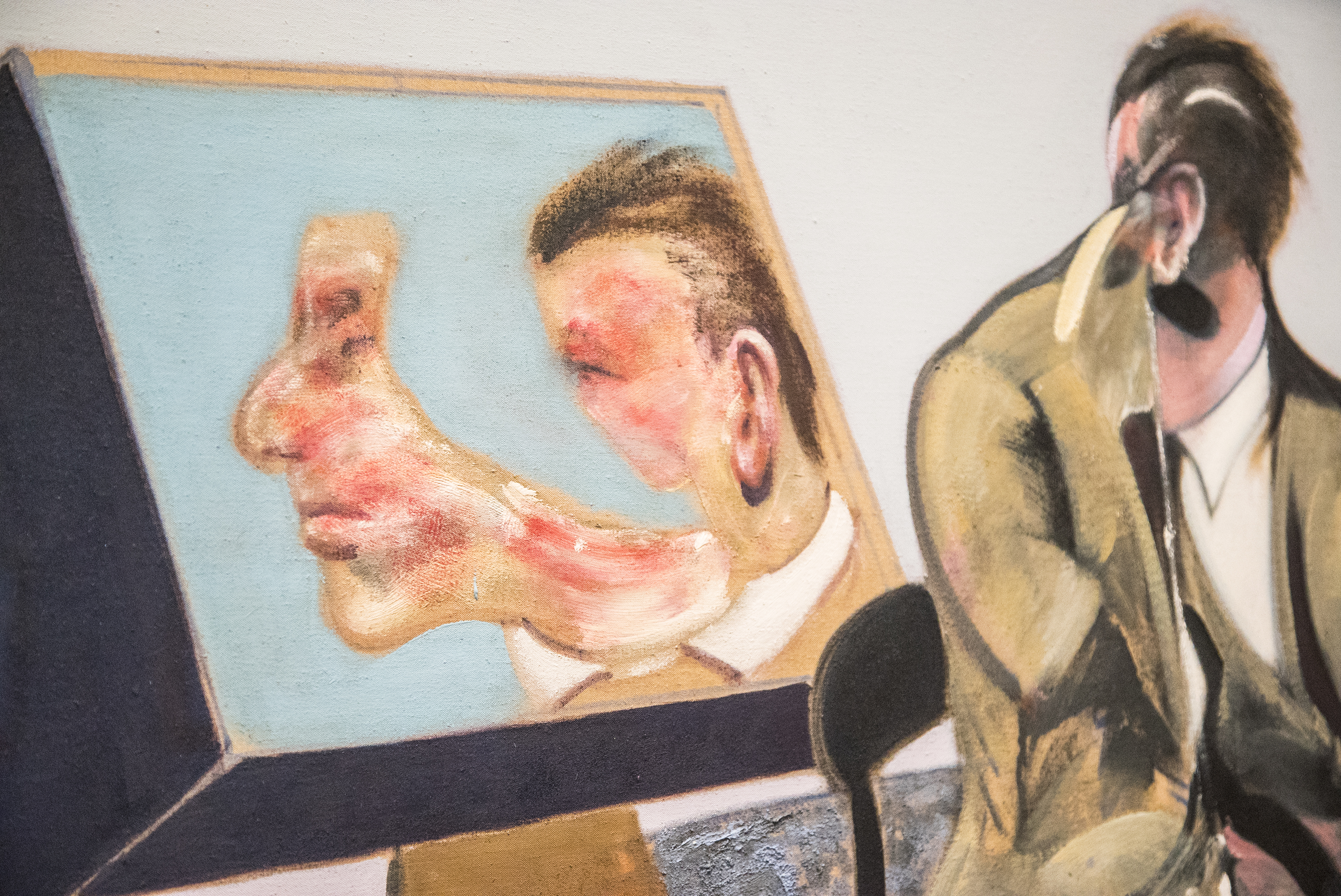 Kiszakadnak a testek a vászonról – Bacon, Freud és a londoni iskola alkotóinak festményei megérkeztek Budapestre