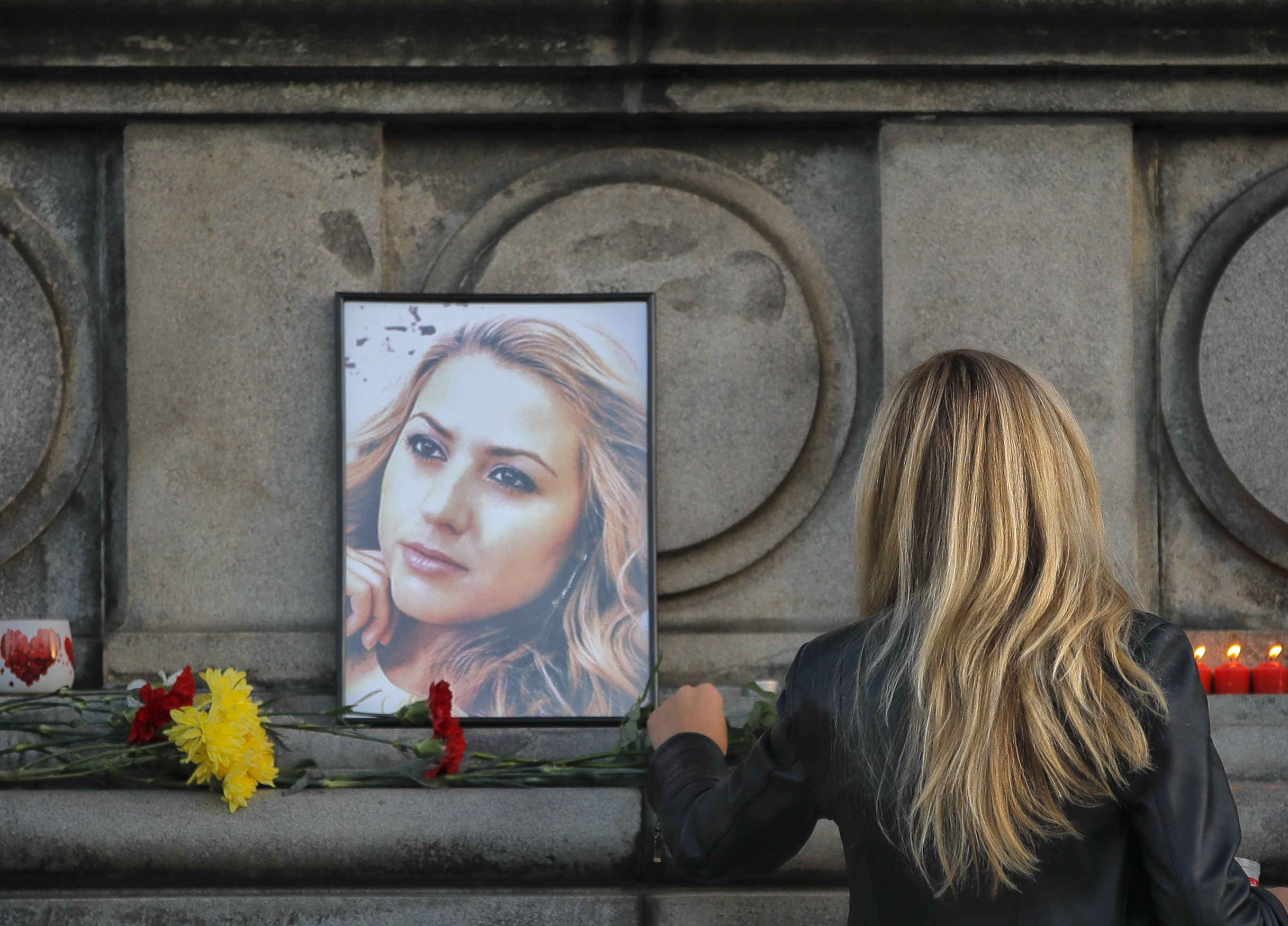 Őrizetbe vettek egy gyanúsítottat Németországban a meggyilkolt bolgár újságírónő ügyében
