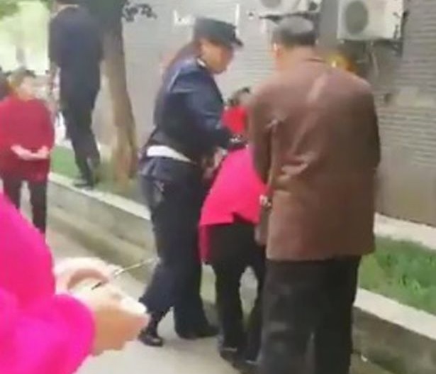 Legalább 14 gyereket megkéseltek egy kínai óvodában
