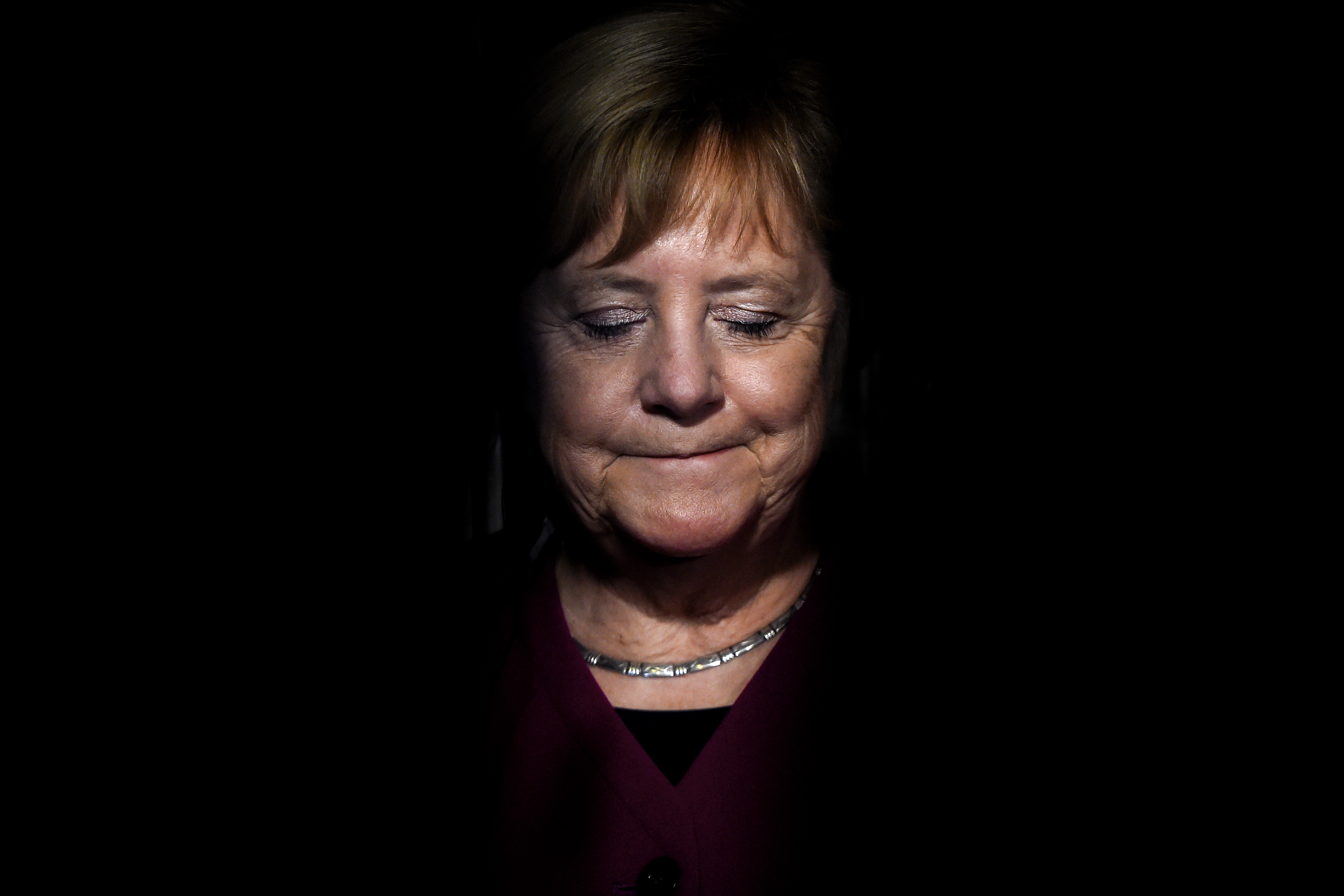 Merkel nem indul újra a pártelnökségért