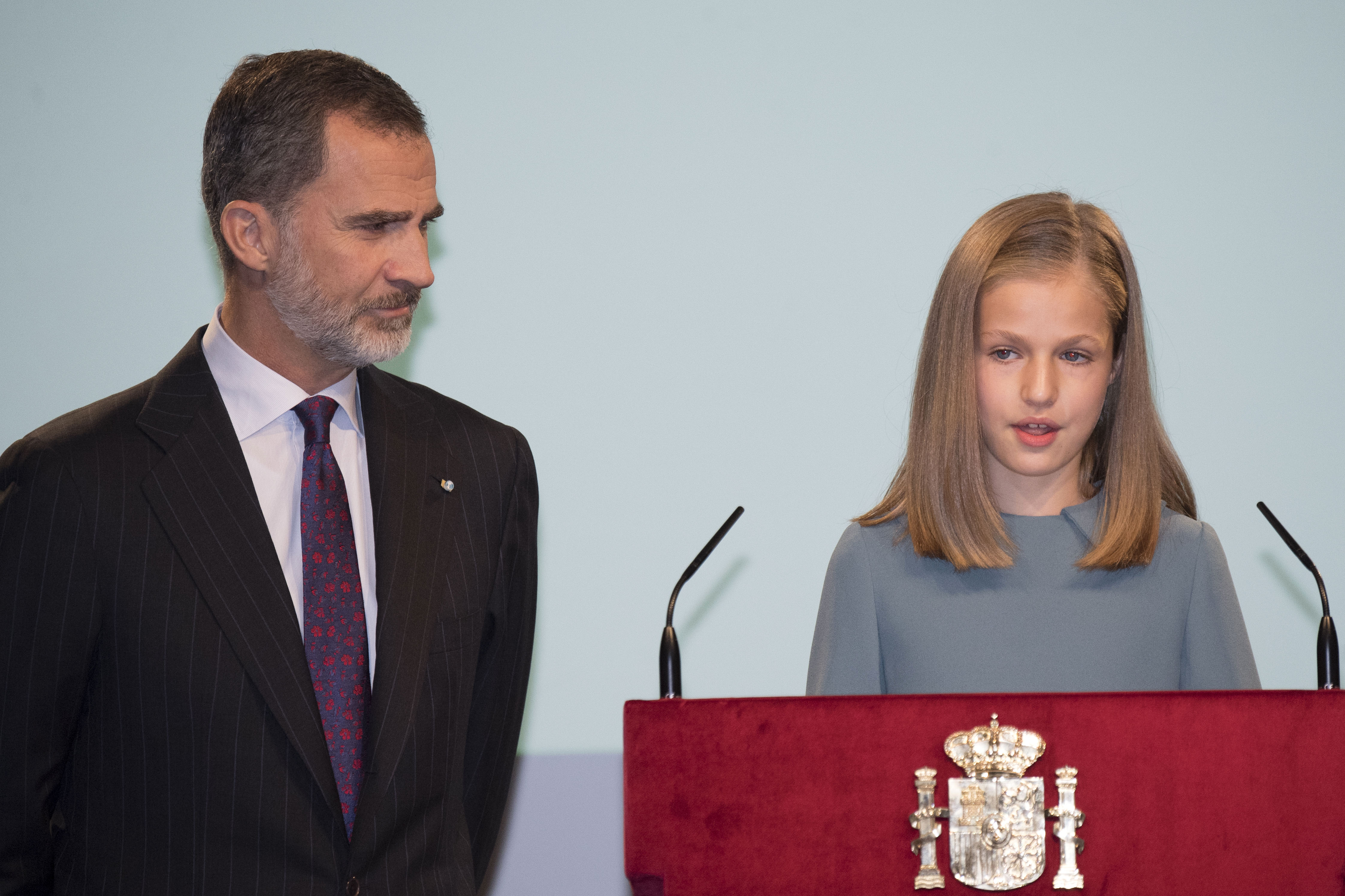 Először beszélt a nyilvánosság előtt a spanyol trón örököse, a 13 éves Leonóra hercegnő